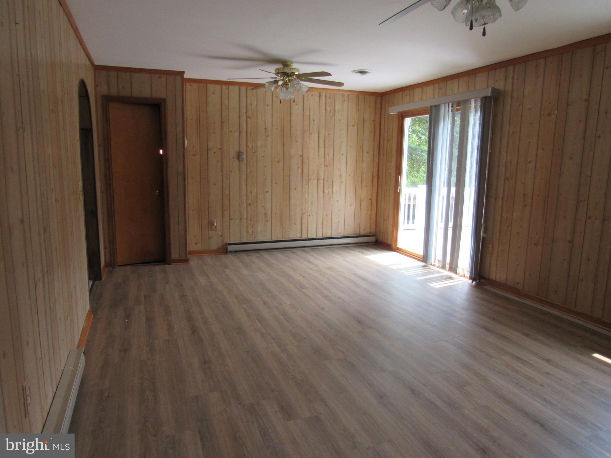 BERKELEY FARMS - Residential