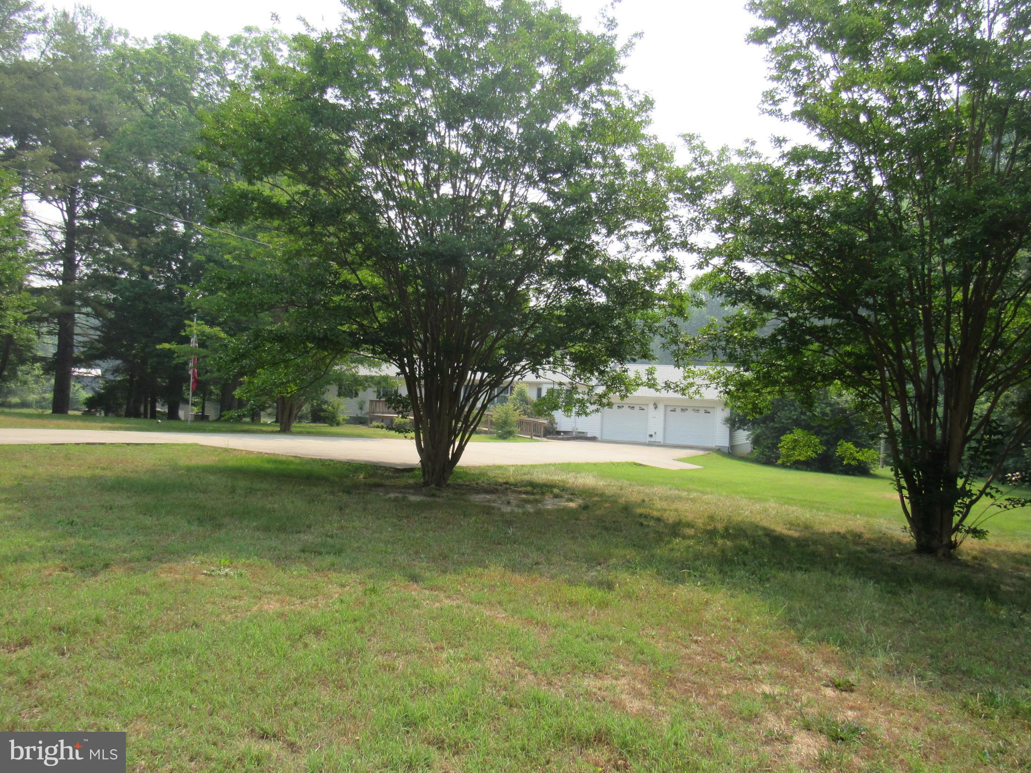 BERKELEY FARMS - Residential