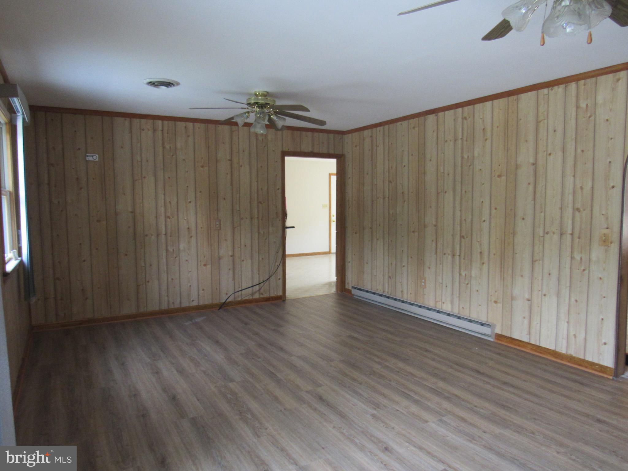 BERKELEY FARMS - Residential