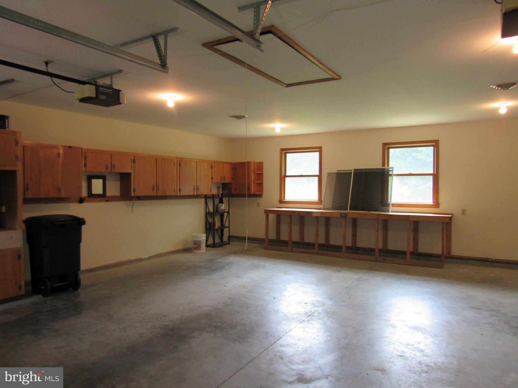 BERKELEY FARMS - Residential