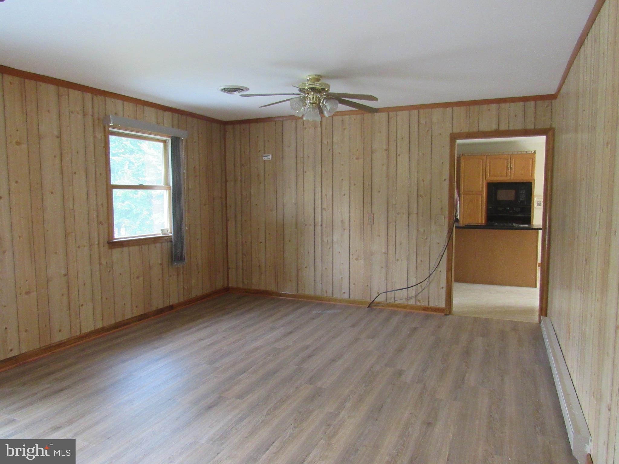 BERKELEY FARMS - Residential