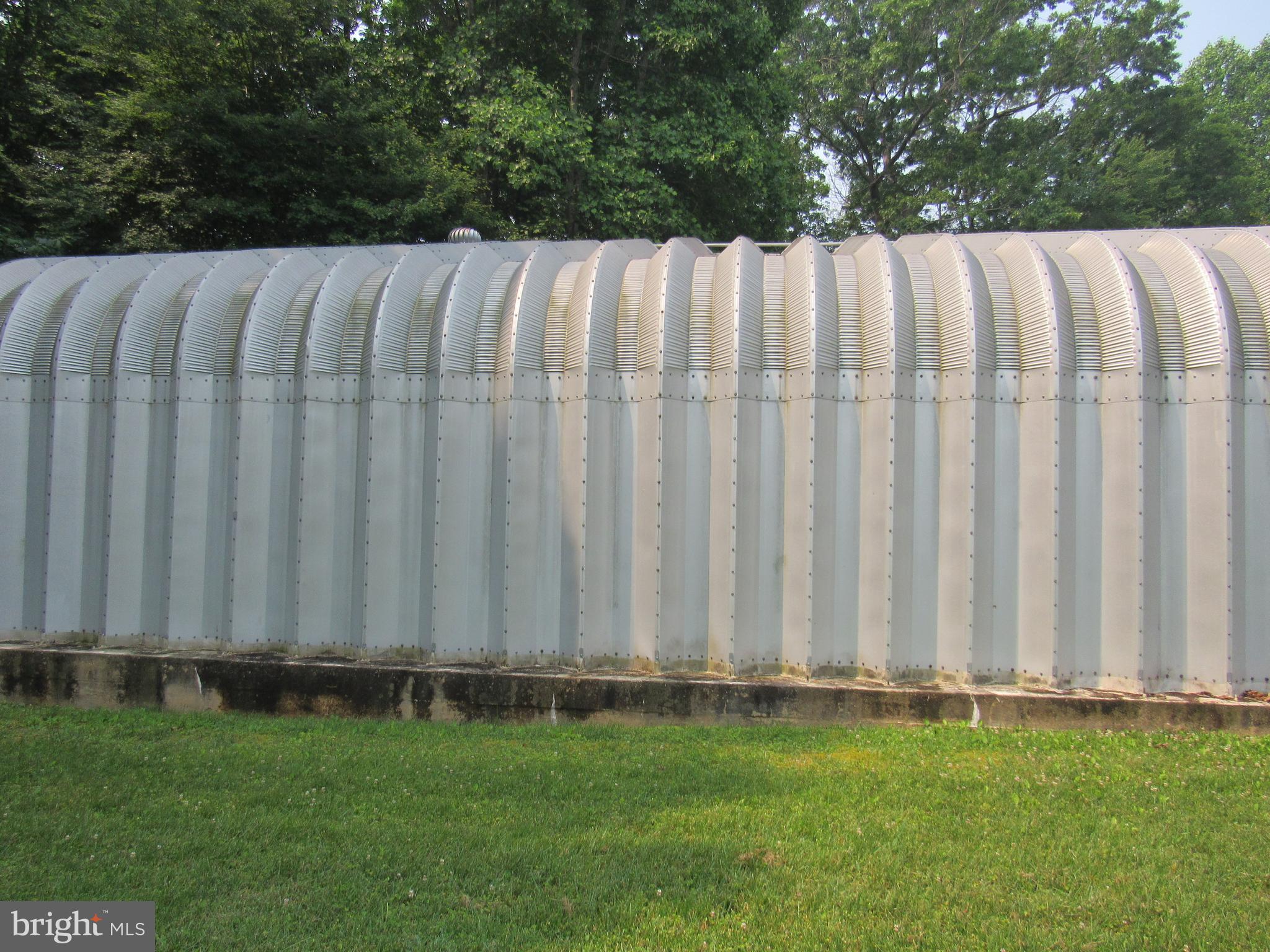 BERKELEY FARMS - Residential