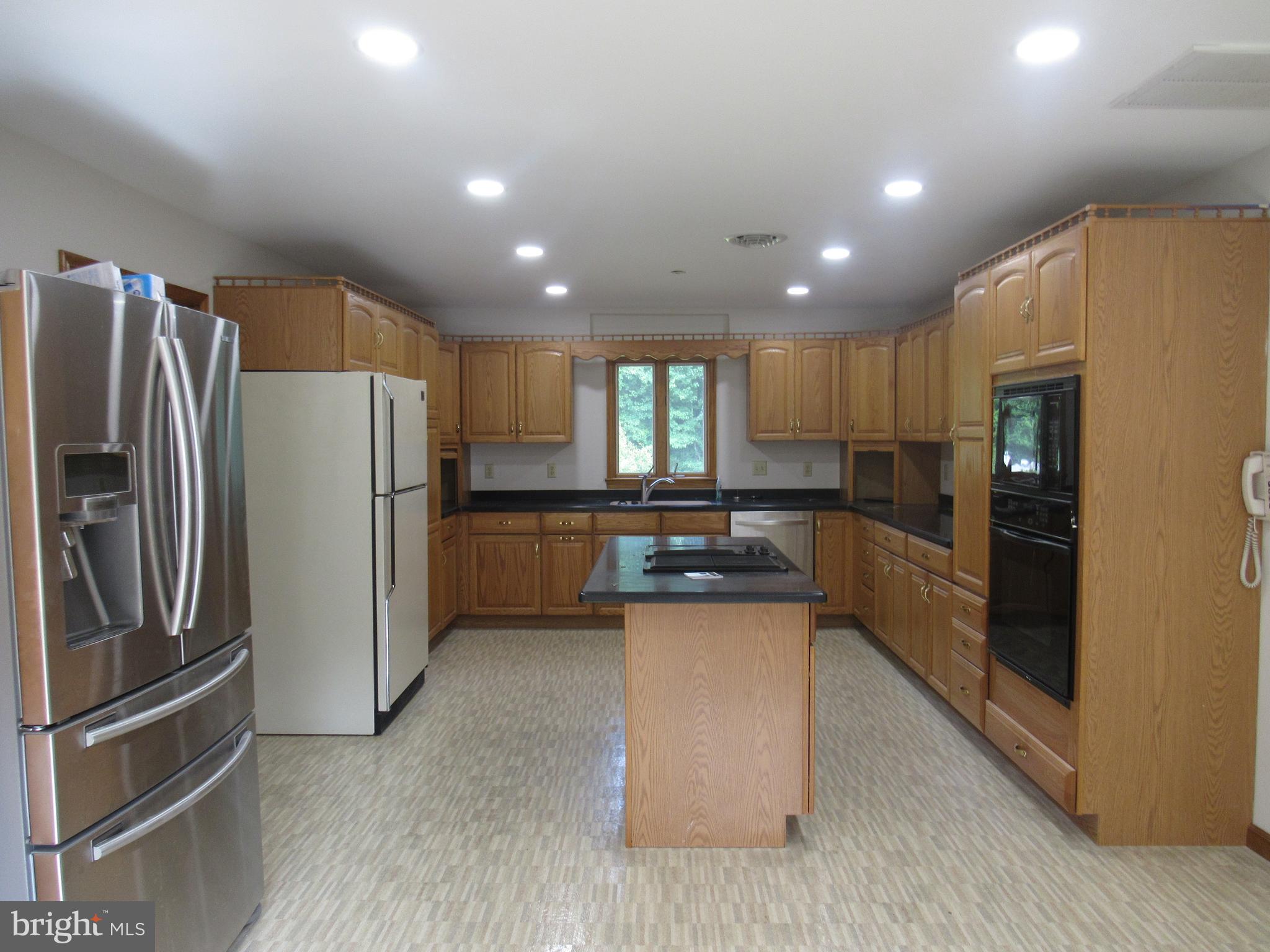 BERKELEY FARMS - Residential