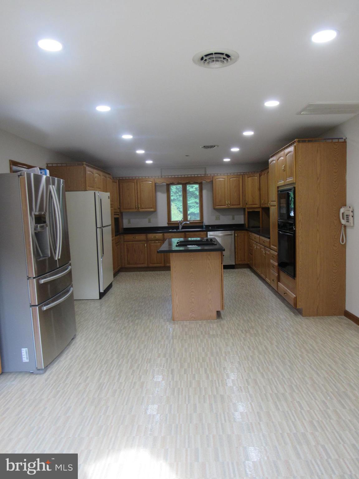 BERKELEY FARMS - Residential