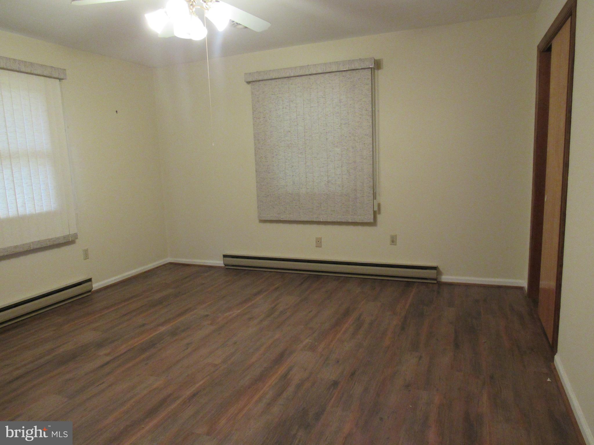 BERKELEY FARMS - Residential