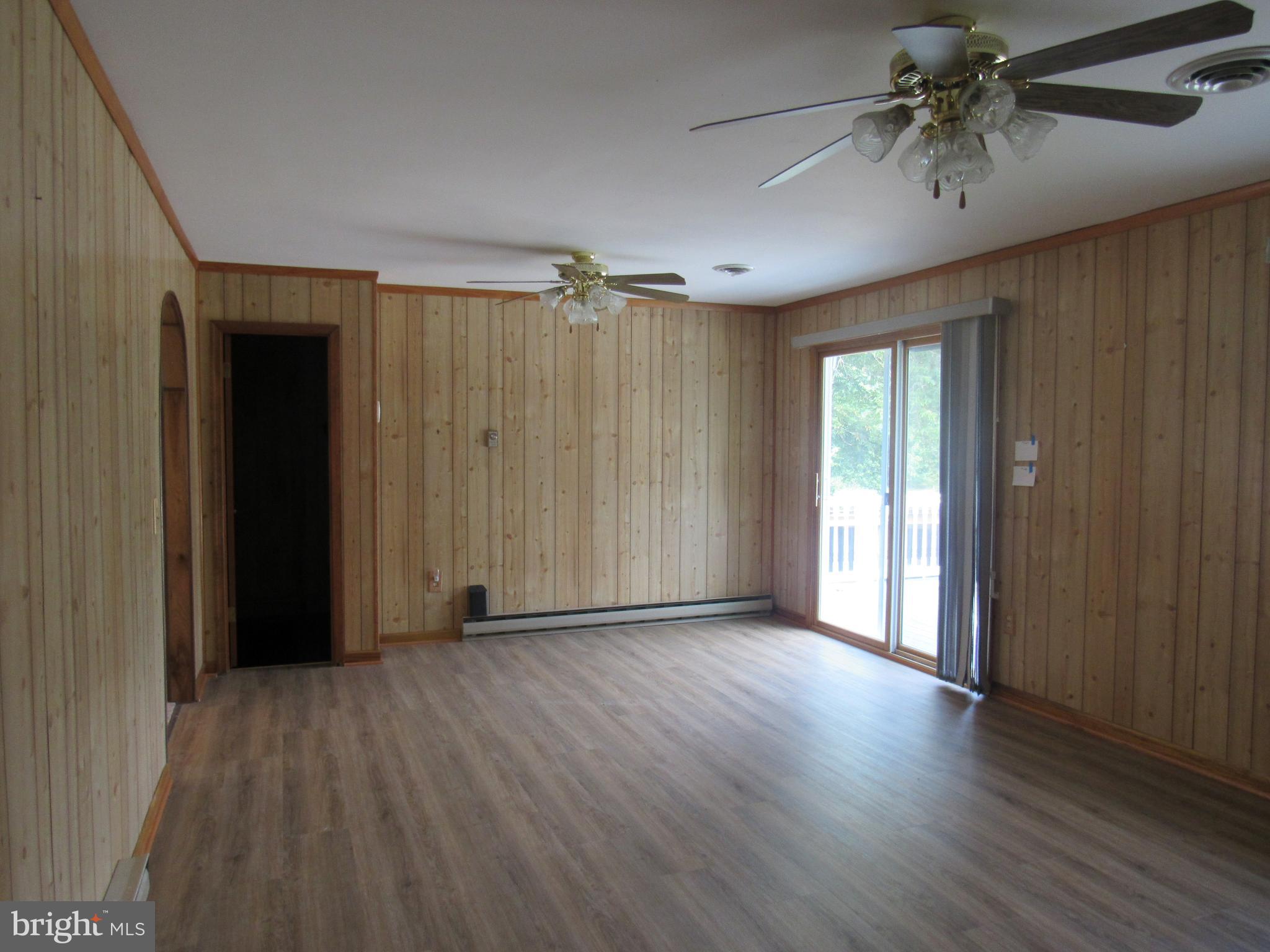 BERKELEY FARMS - Residential