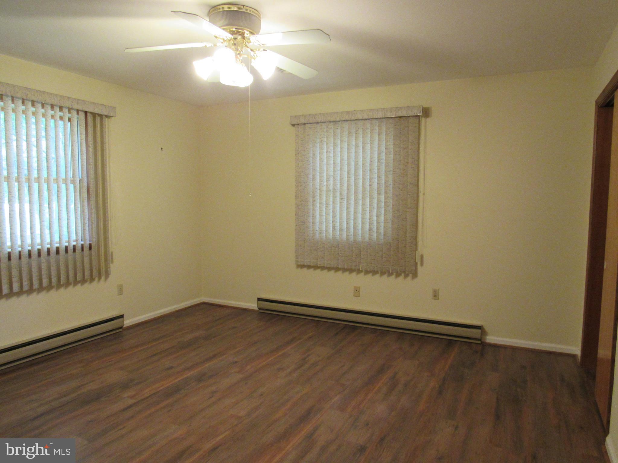 BERKELEY FARMS - Residential