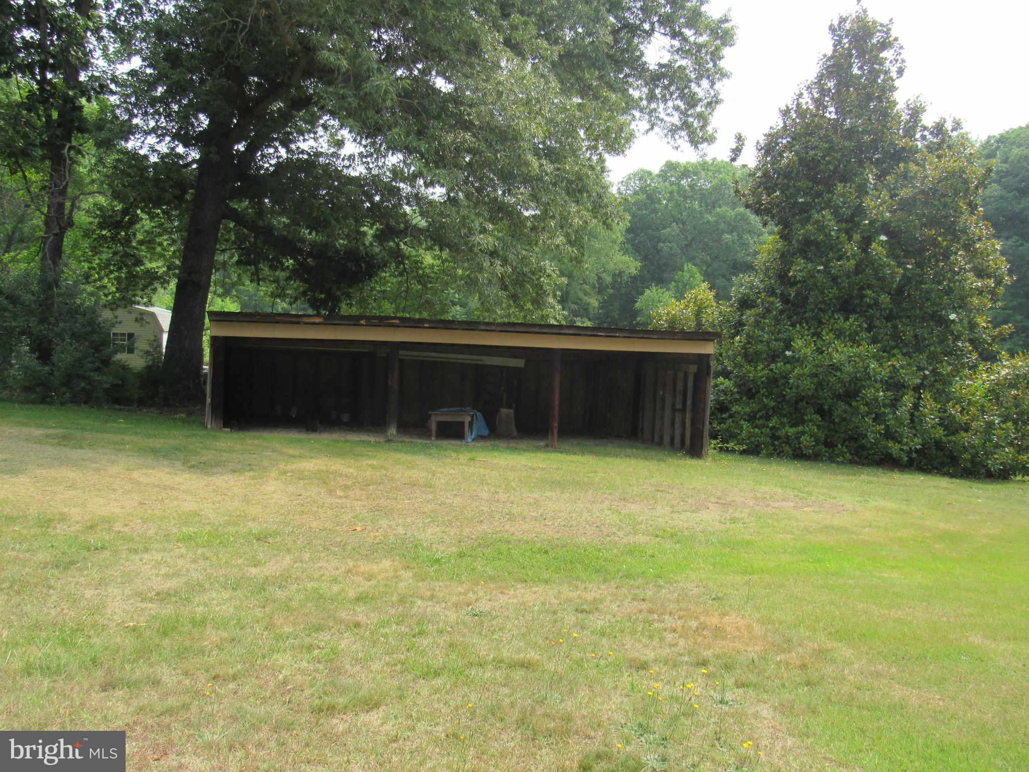 BERKELEY FARMS - Residential