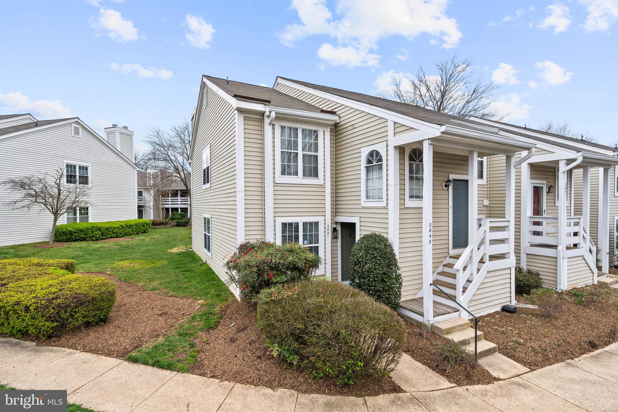 2841 YARLING COURT 2841