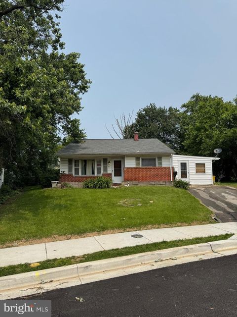 4 CLEARSPRING COURT GLEN BURNIE MD 21061
