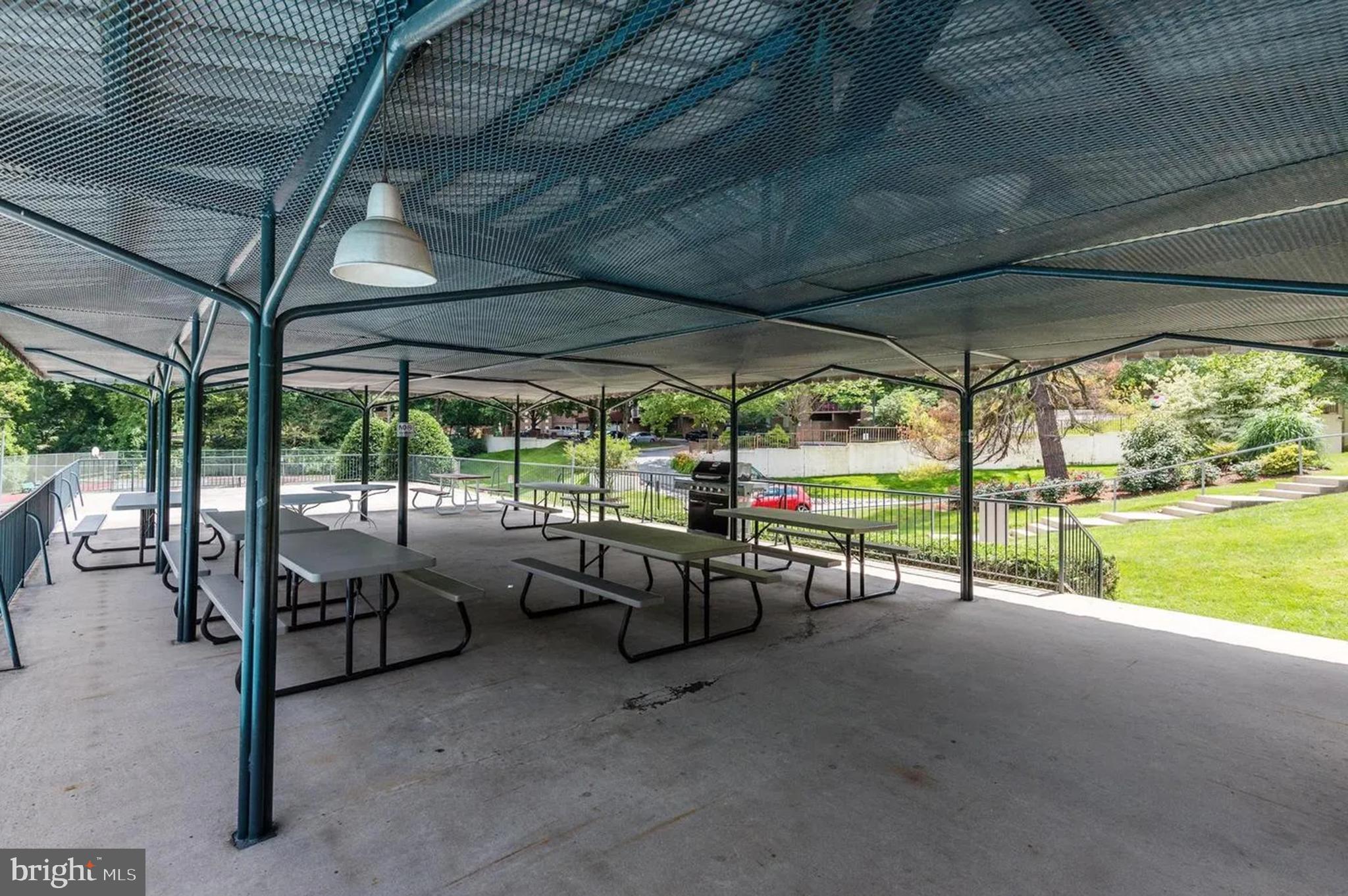 GROSVENOR PARK - Residential