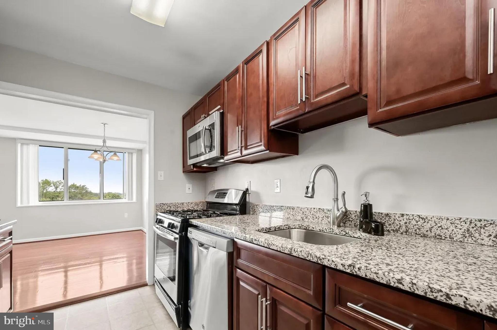 GROSVENOR PARK - Residential