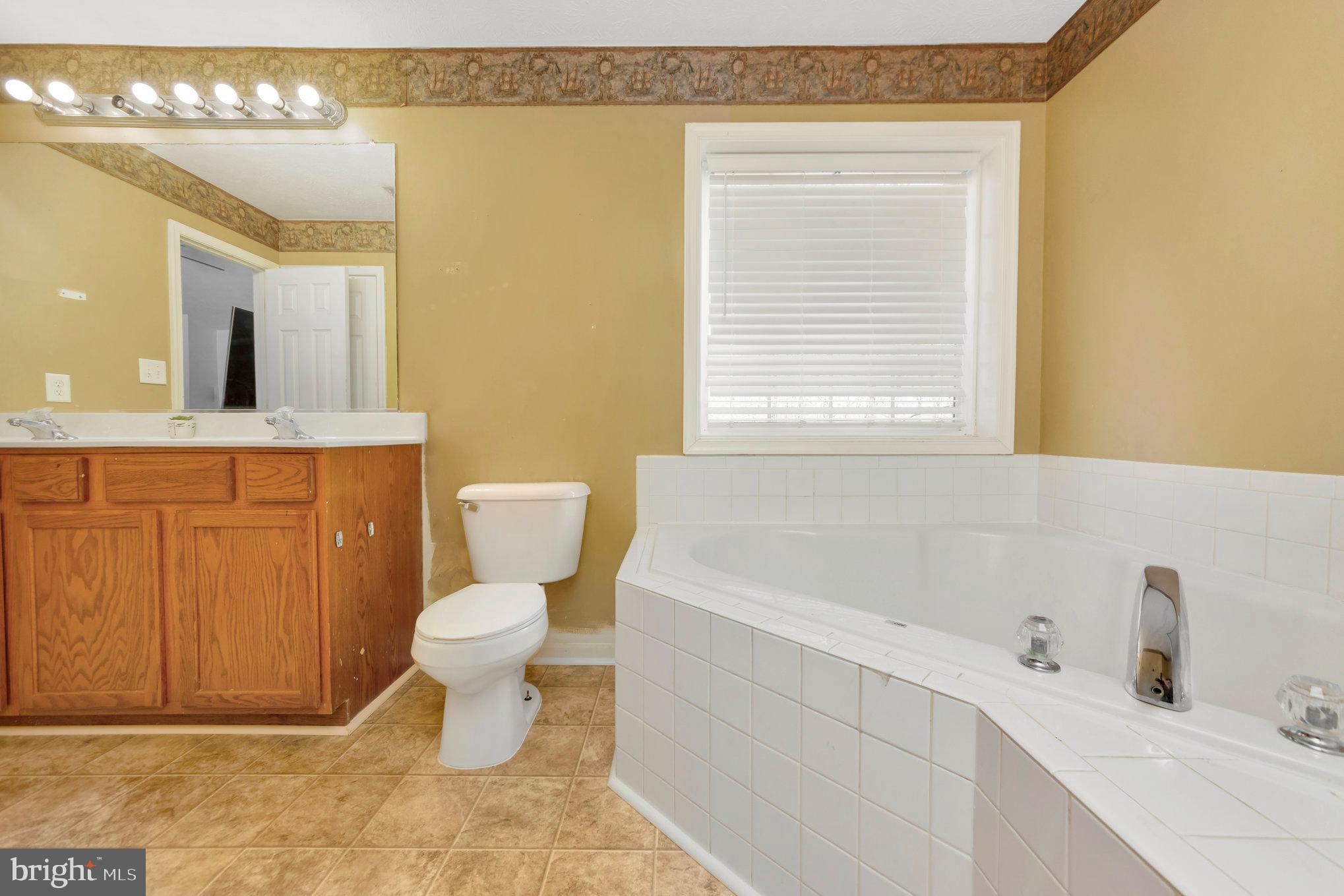 LAKE LAND OR - Residential