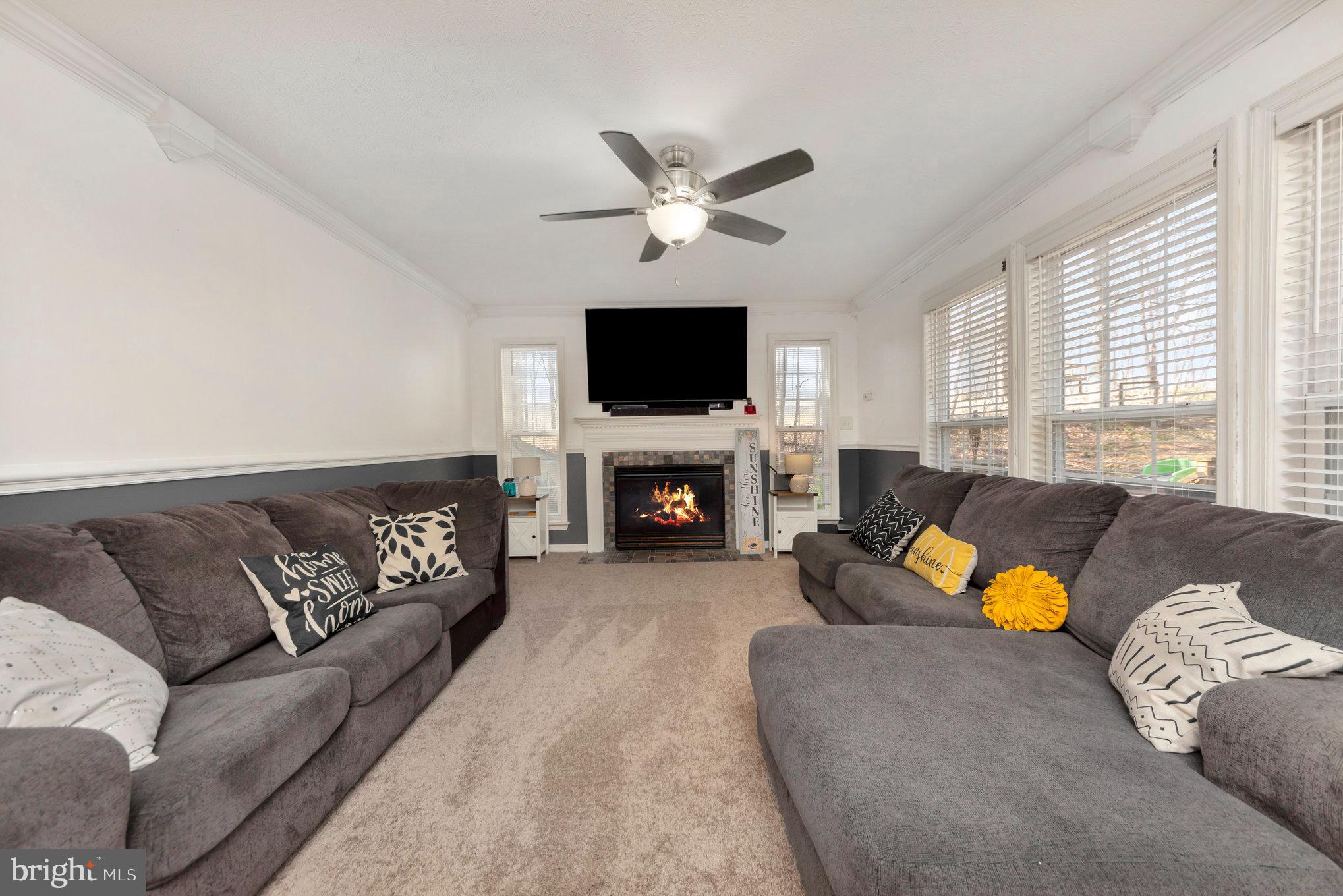 LAKE LAND OR - Residential