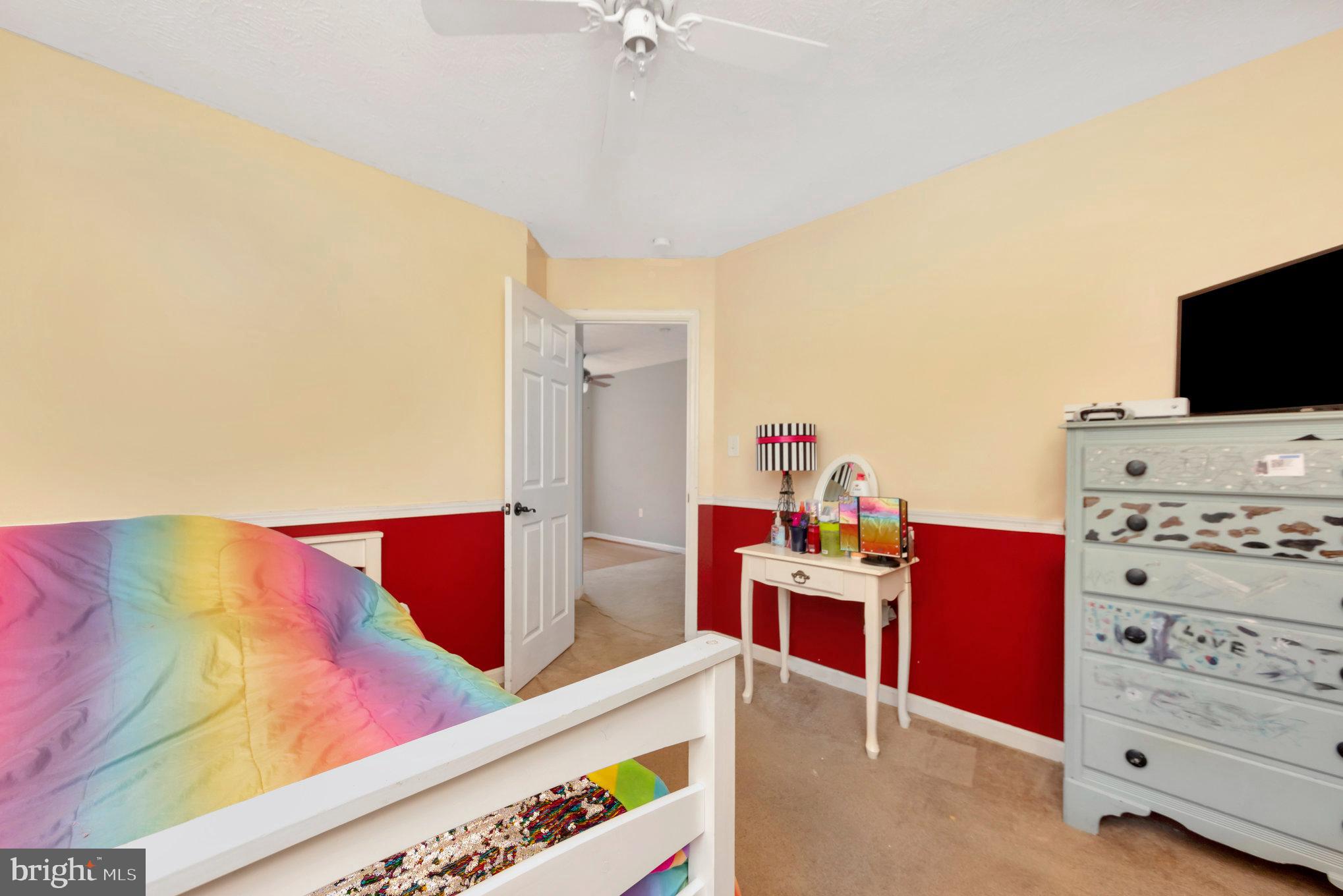 LAKE LAND OR - Residential