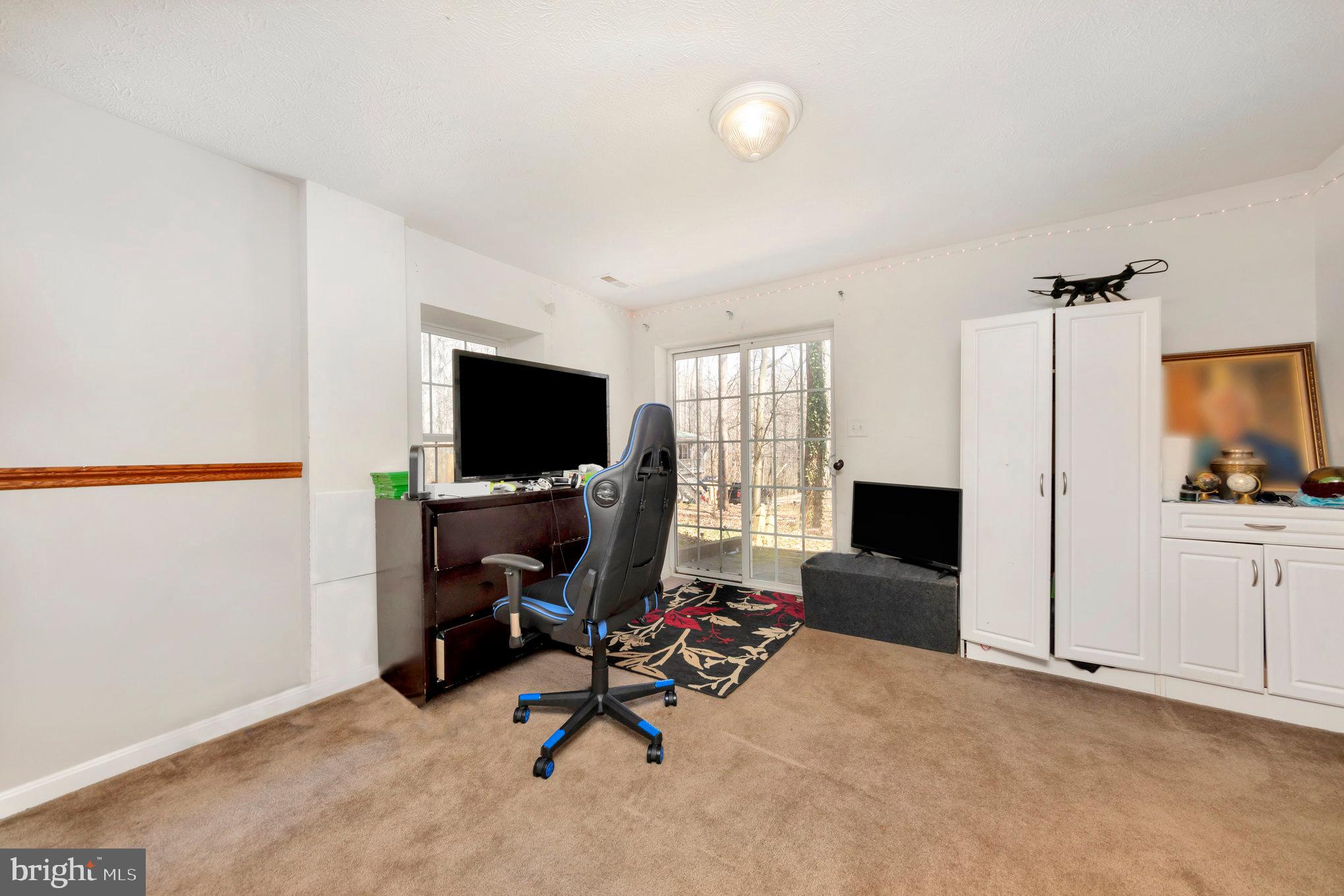 LAKE LAND OR - Residential