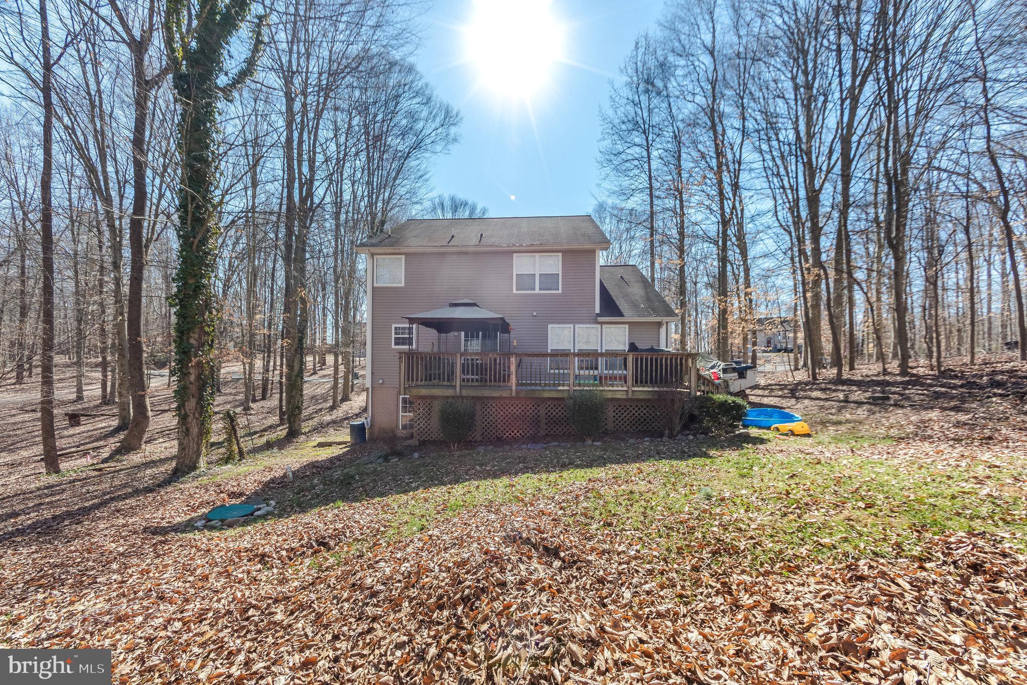 LAKE LAND OR - Residential