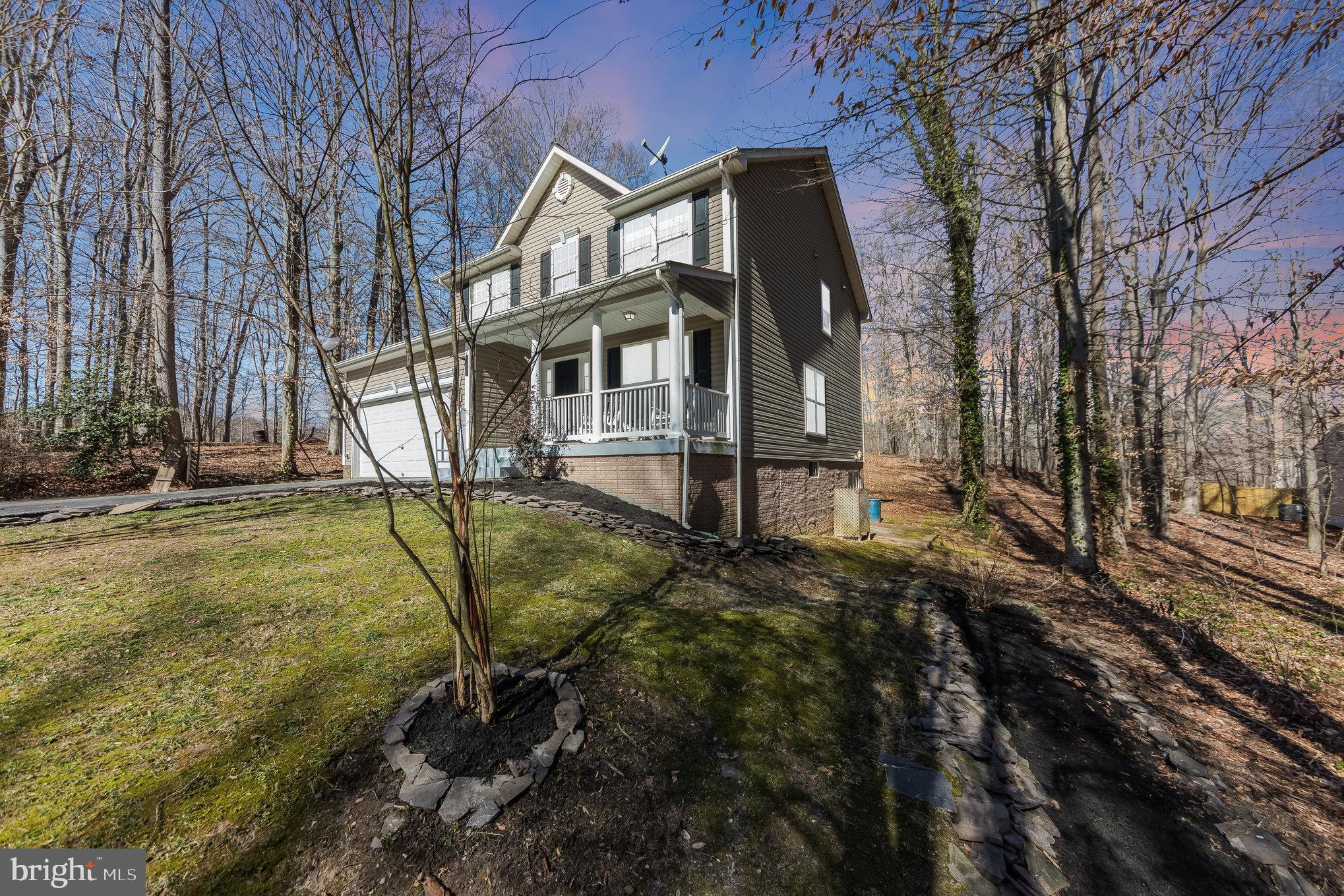 LAKE LAND OR - Residential