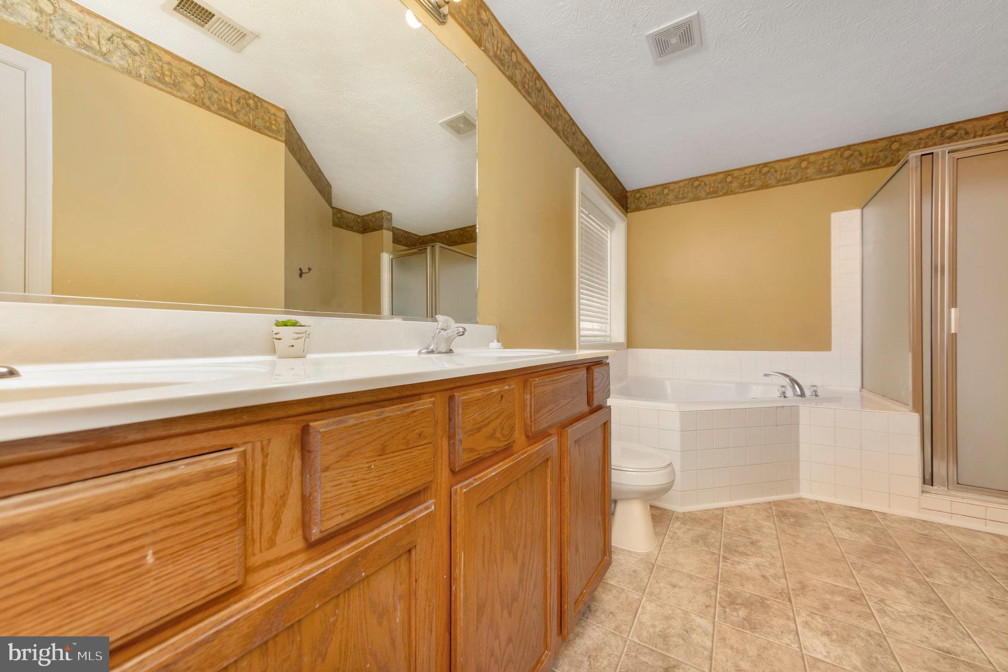 LAKE LAND OR - Residential