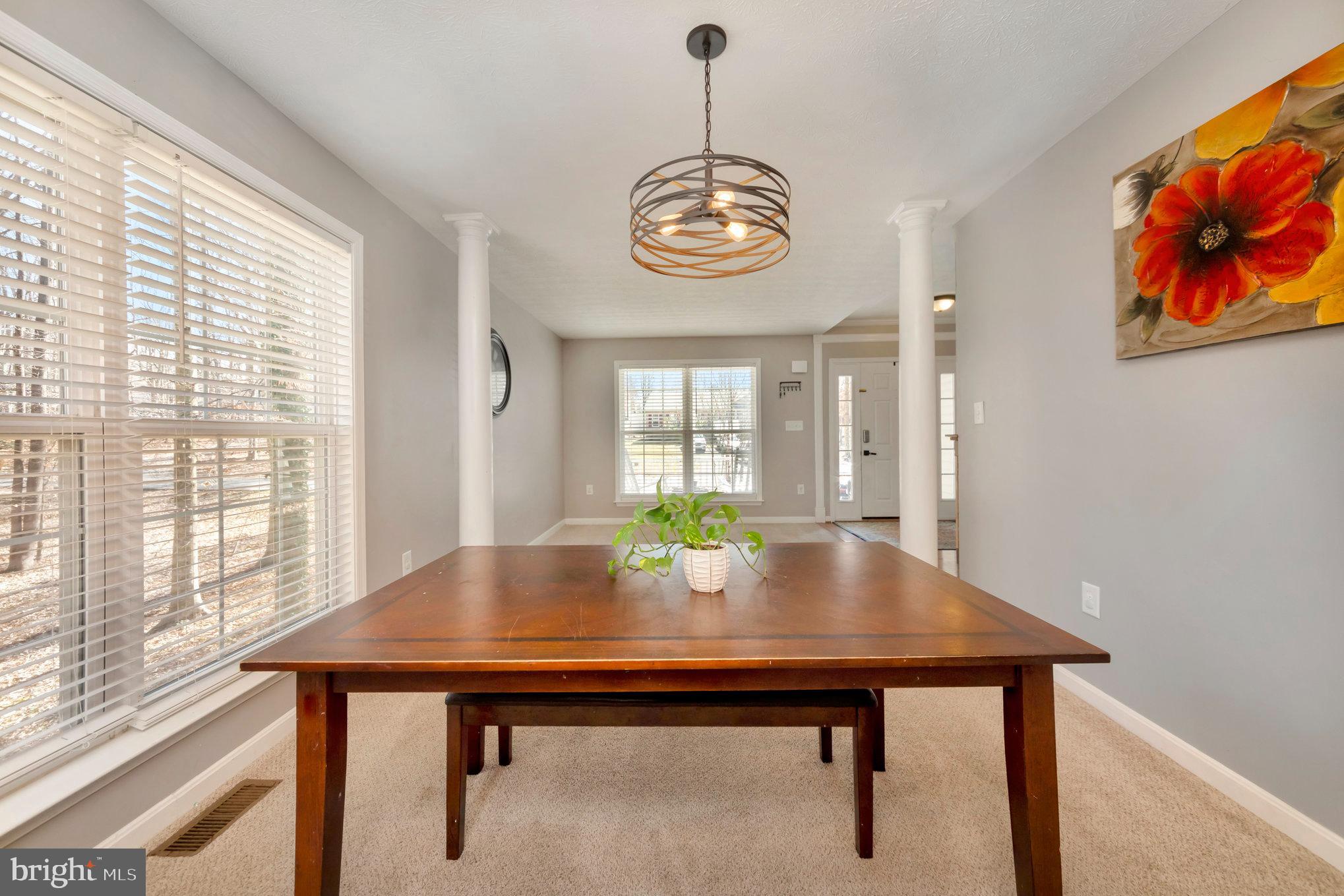 LAKE LAND OR - Residential