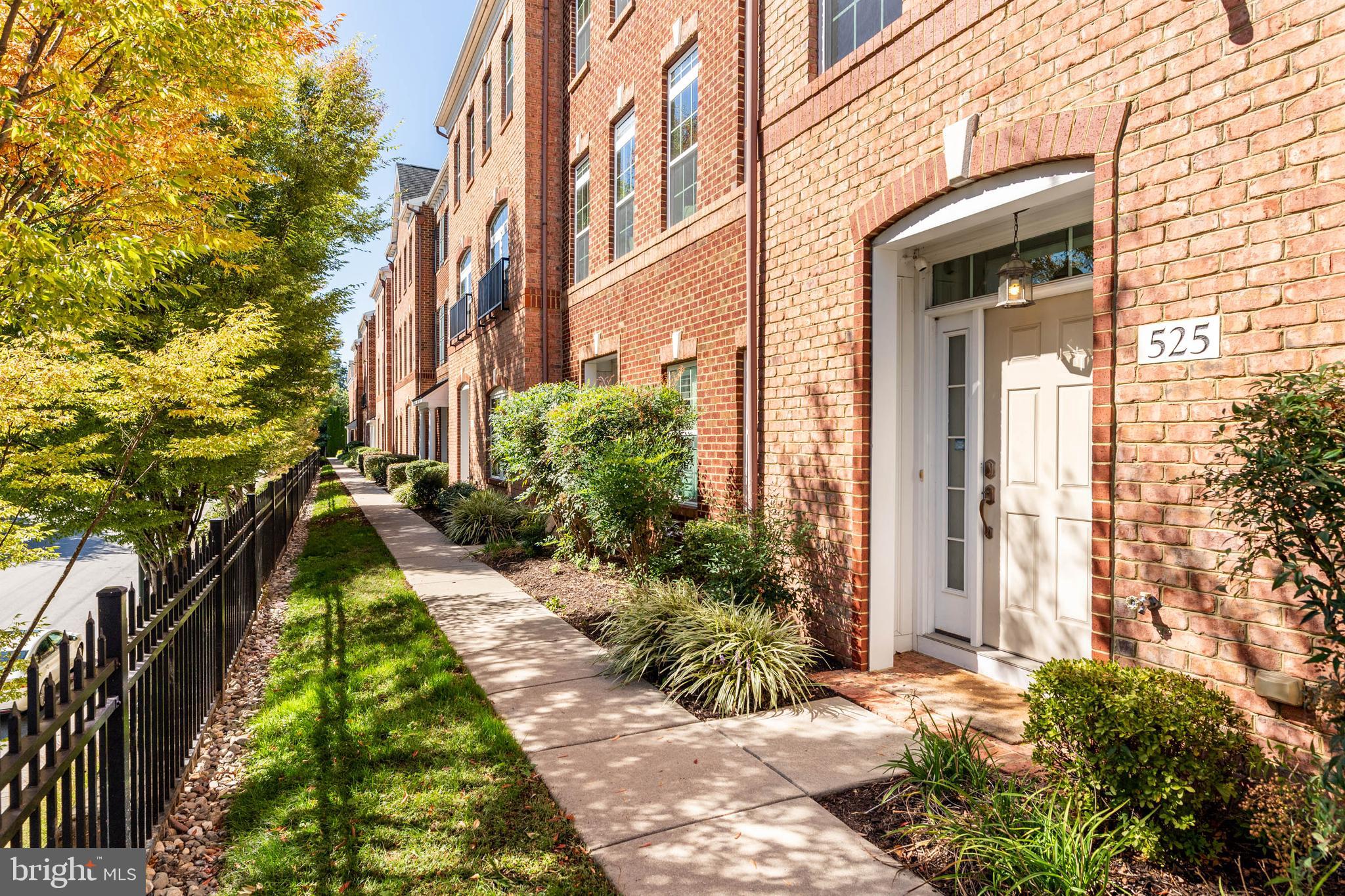525 RAYMOND DRIVE 45