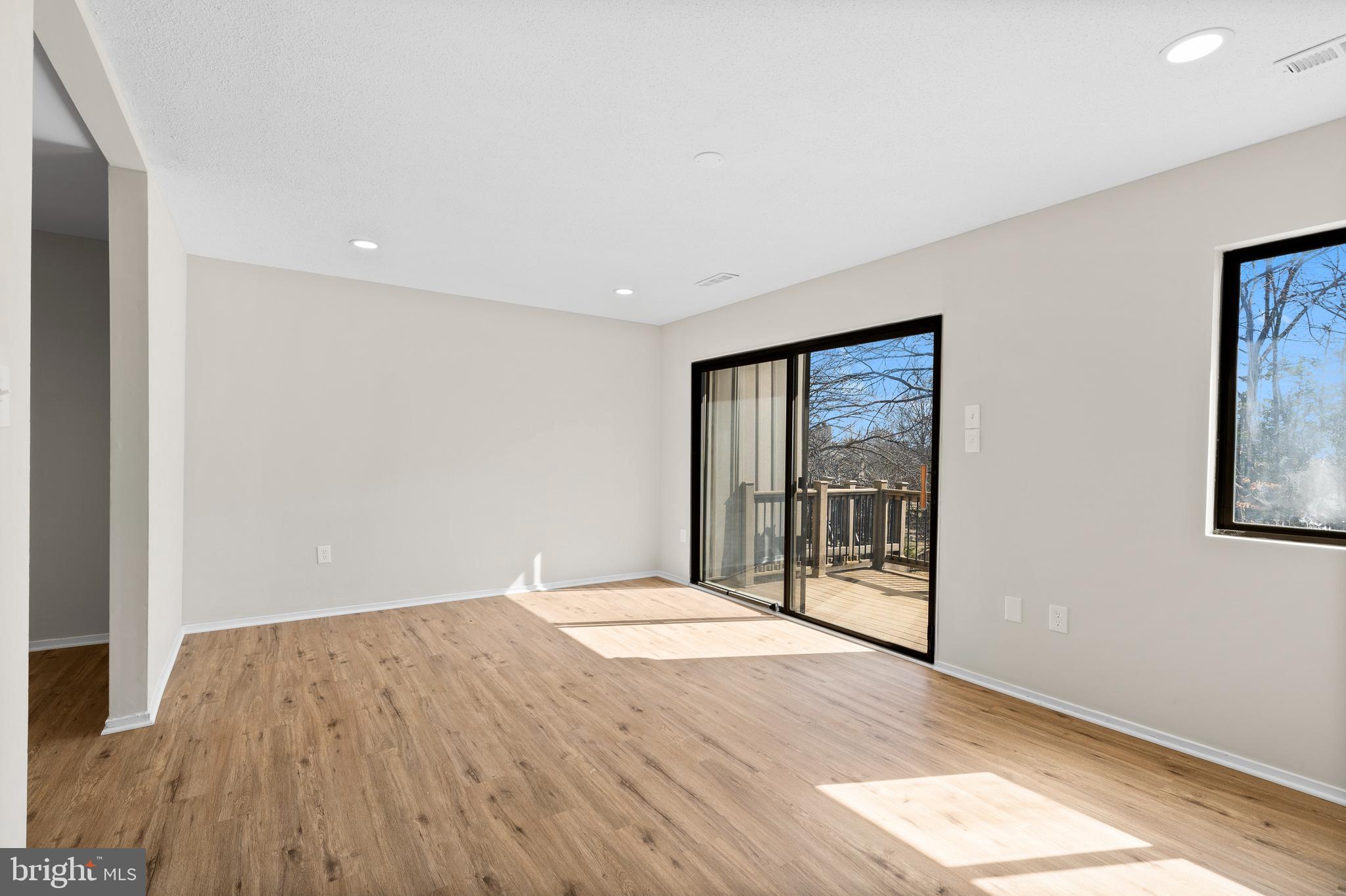 RIPPON LANDING - Residential