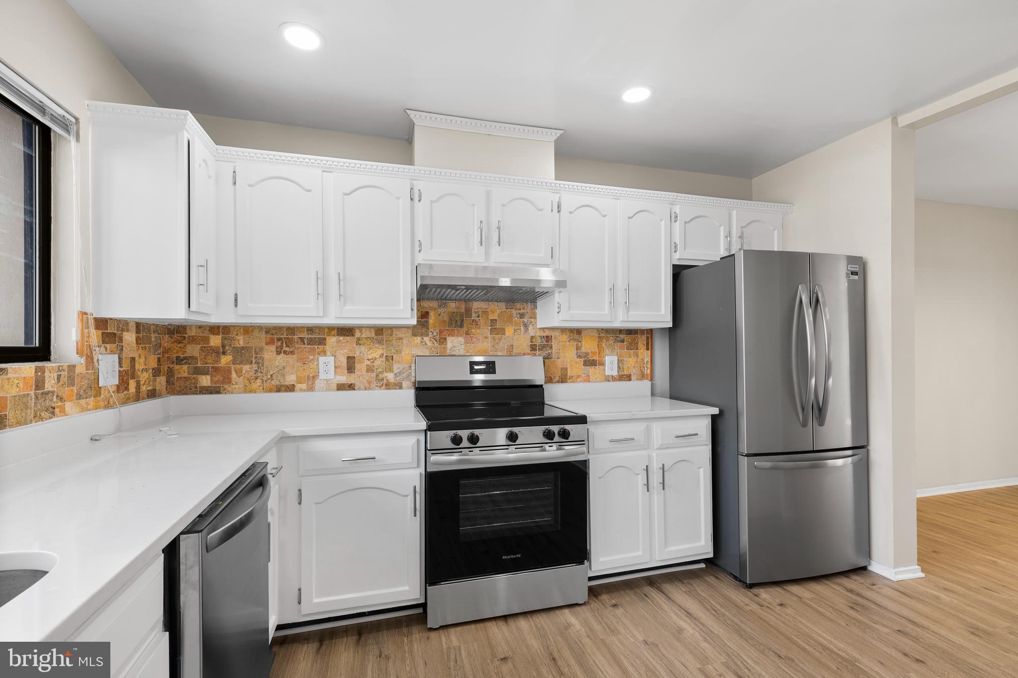 RIPPON LANDING - Residential