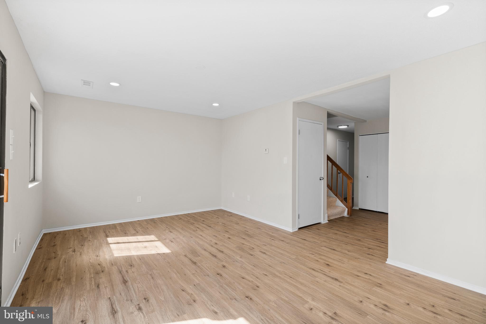 RIPPON LANDING - Residential