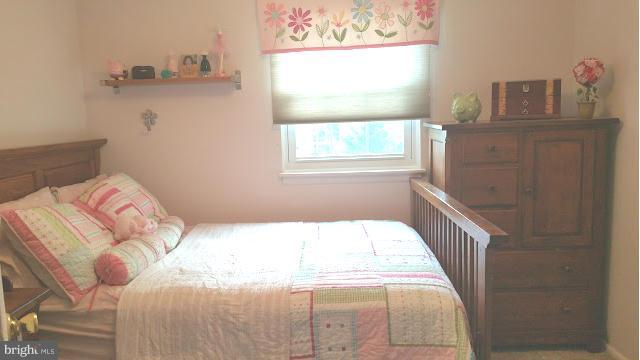 VILLAGE OF OLDE MILL - Residential