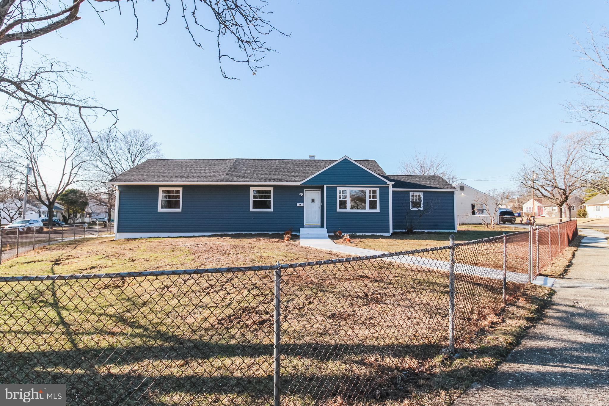 35 FARNSWORTH AVENUE