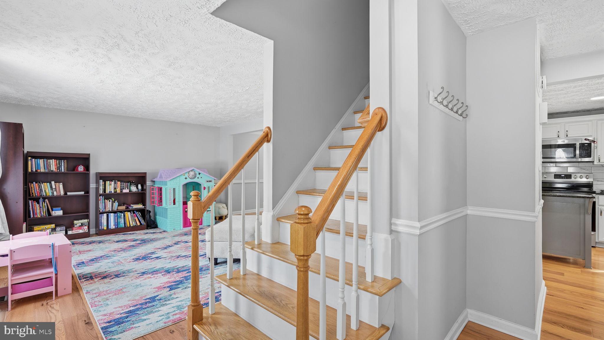 NEWPORT - Residential