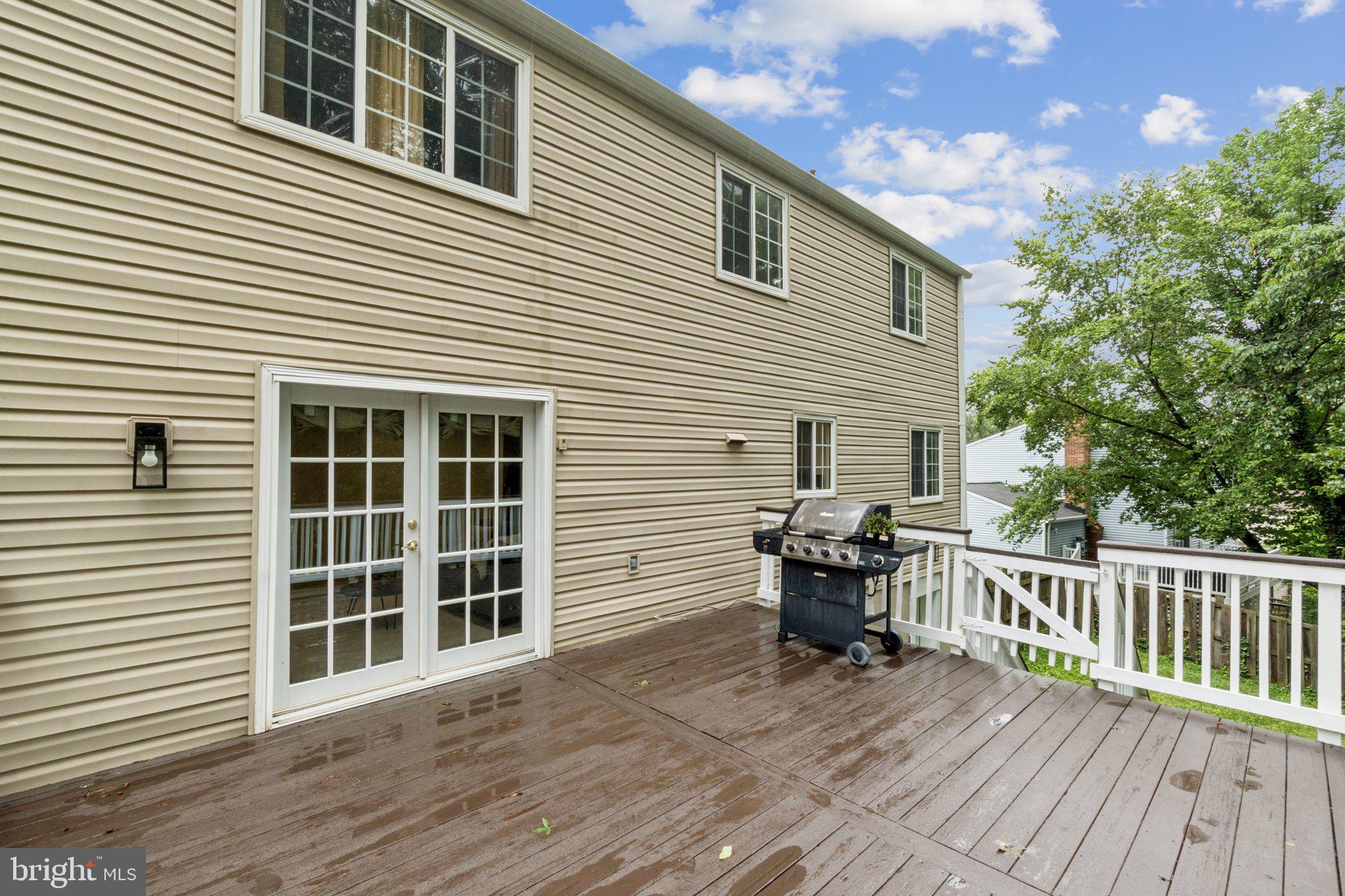 NEWPORT - Residential