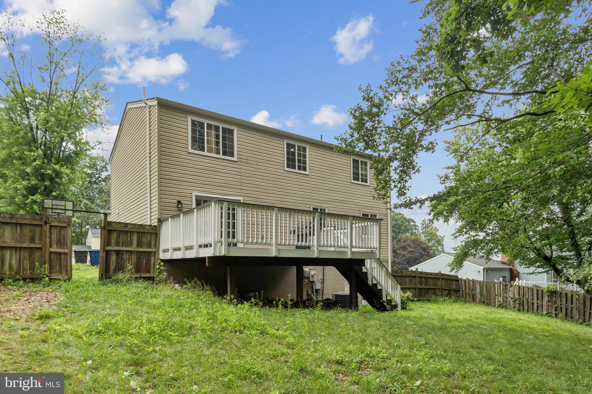 NEWPORT - Residential