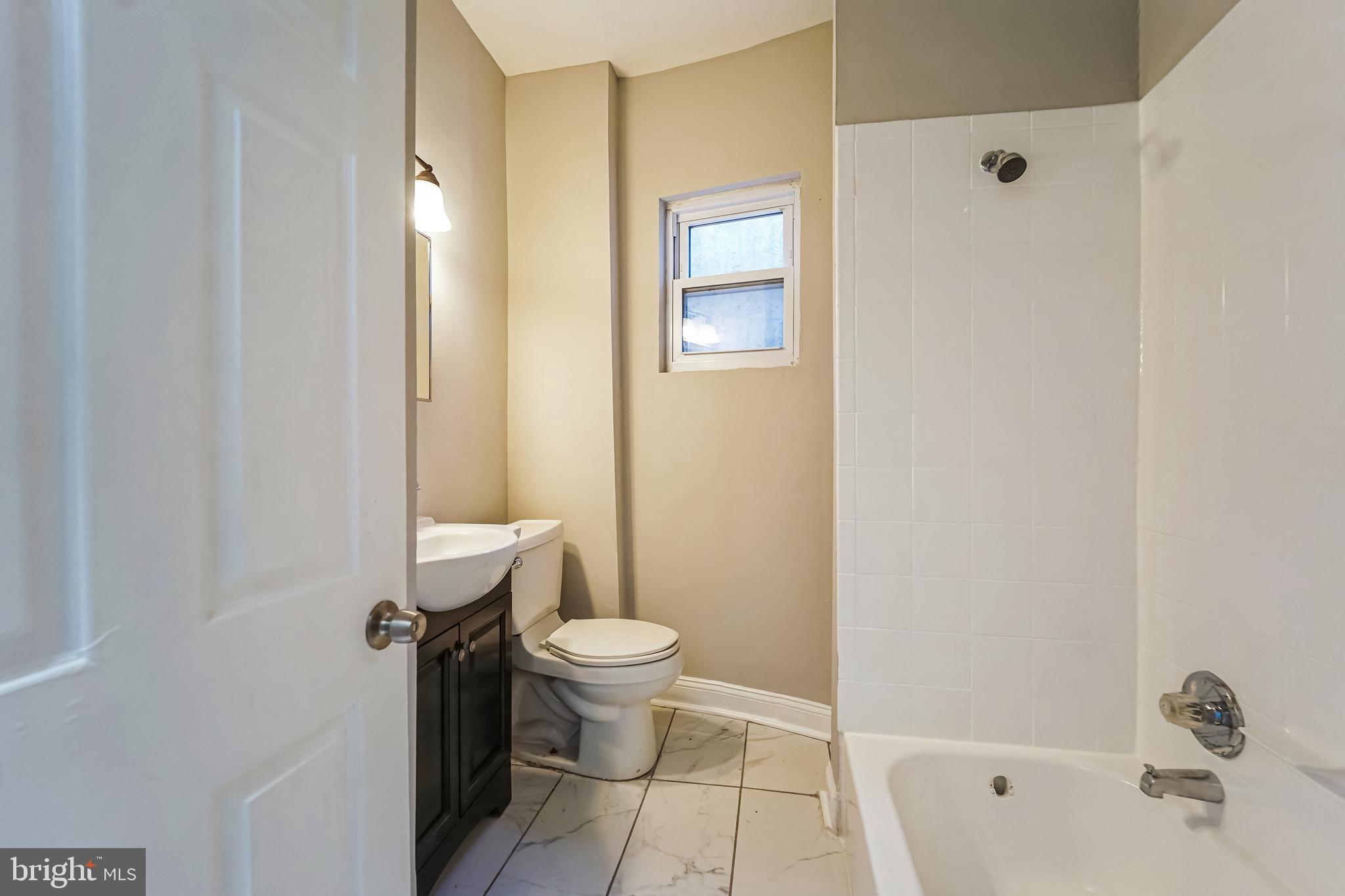 DRUID HEIGHTS - Residential Lease