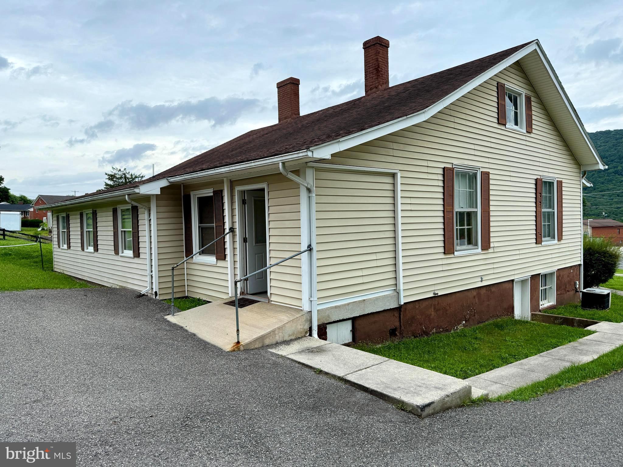 ANDERSON HILL - Residential