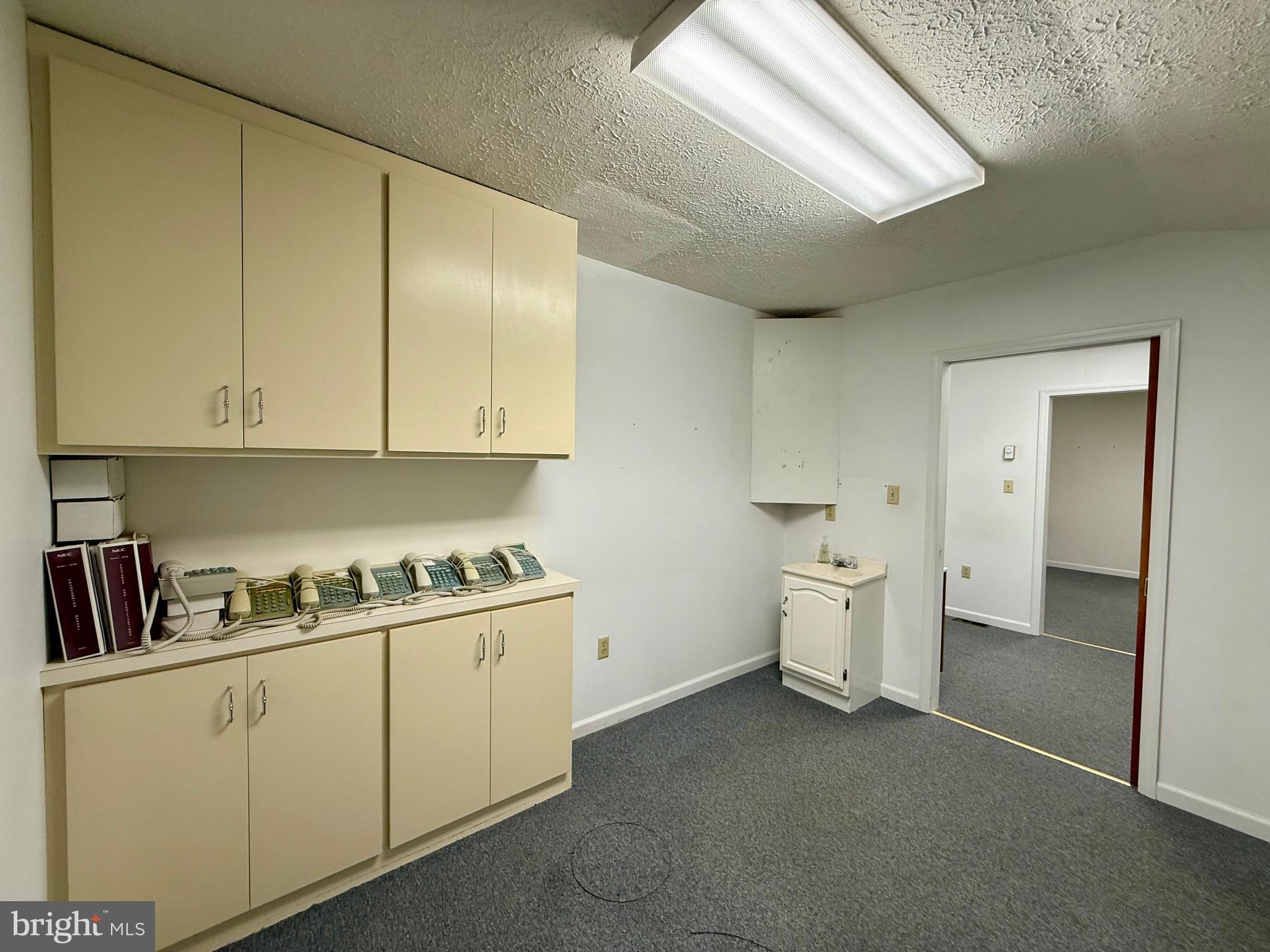 ANDERSON HILL - Residential