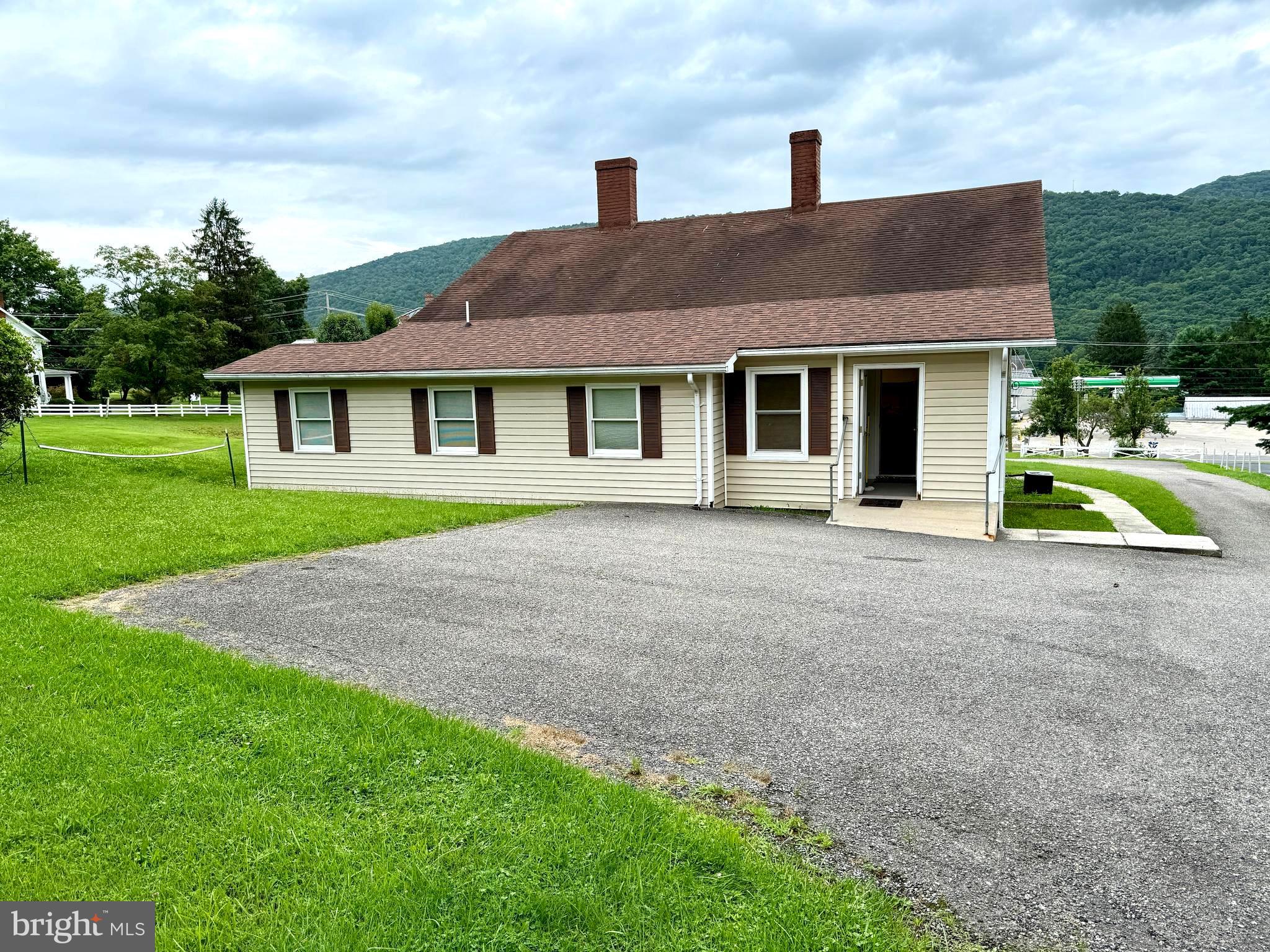 ANDERSON HILL - Residential