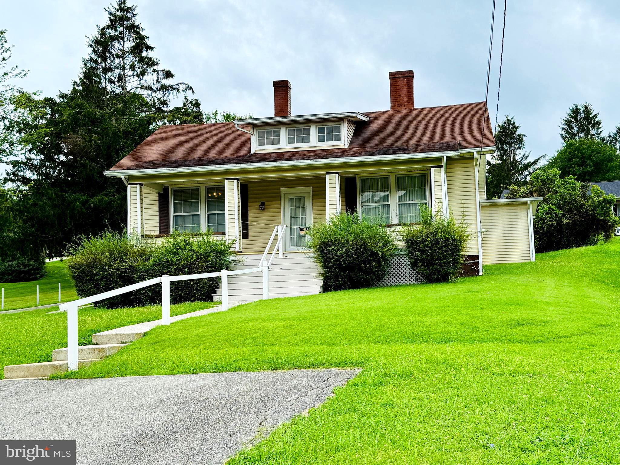 405 N MAIN STREET