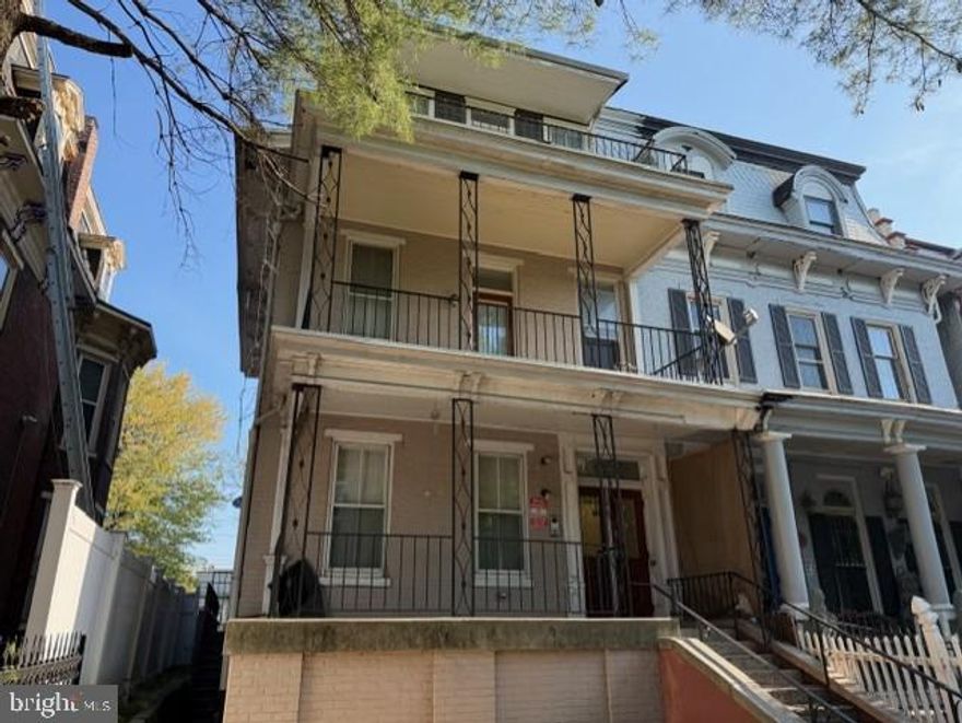 Three-unit investment property located in Harrisburg. Each unit features two spacious bedrooms with large room sizes and natural gas forced-air heat. The property offers a large balcony, generous outdoor space, and a rear yard, providing added appeal for tenants. A great opportunity for investors seeking a multi-unit property with strong rental potential.