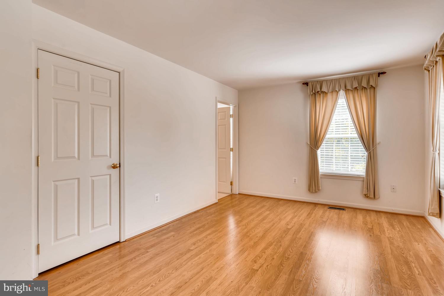 HERITAGE CROSSING - Residential