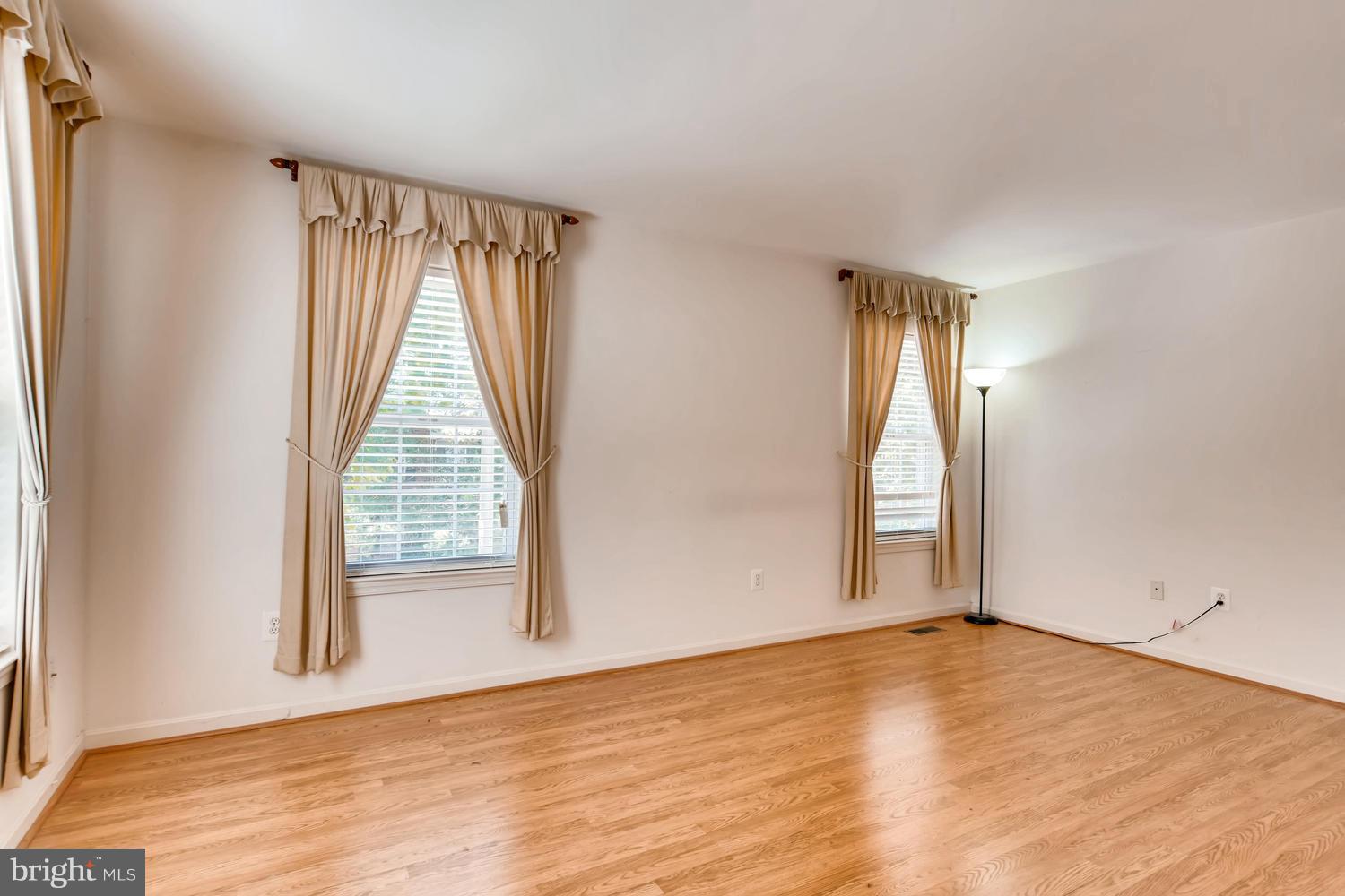 HERITAGE CROSSING - Residential