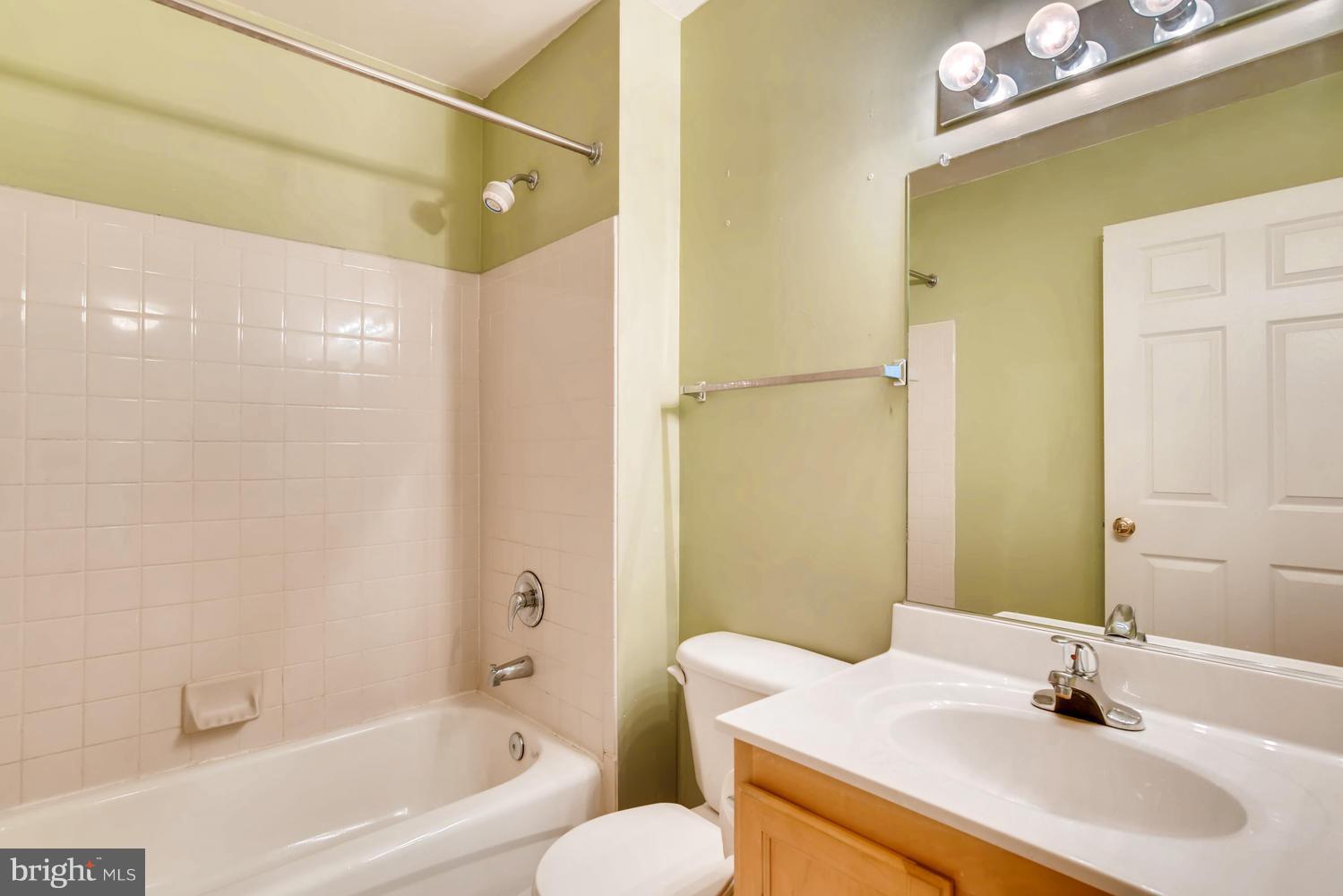 HERITAGE CROSSING - Residential