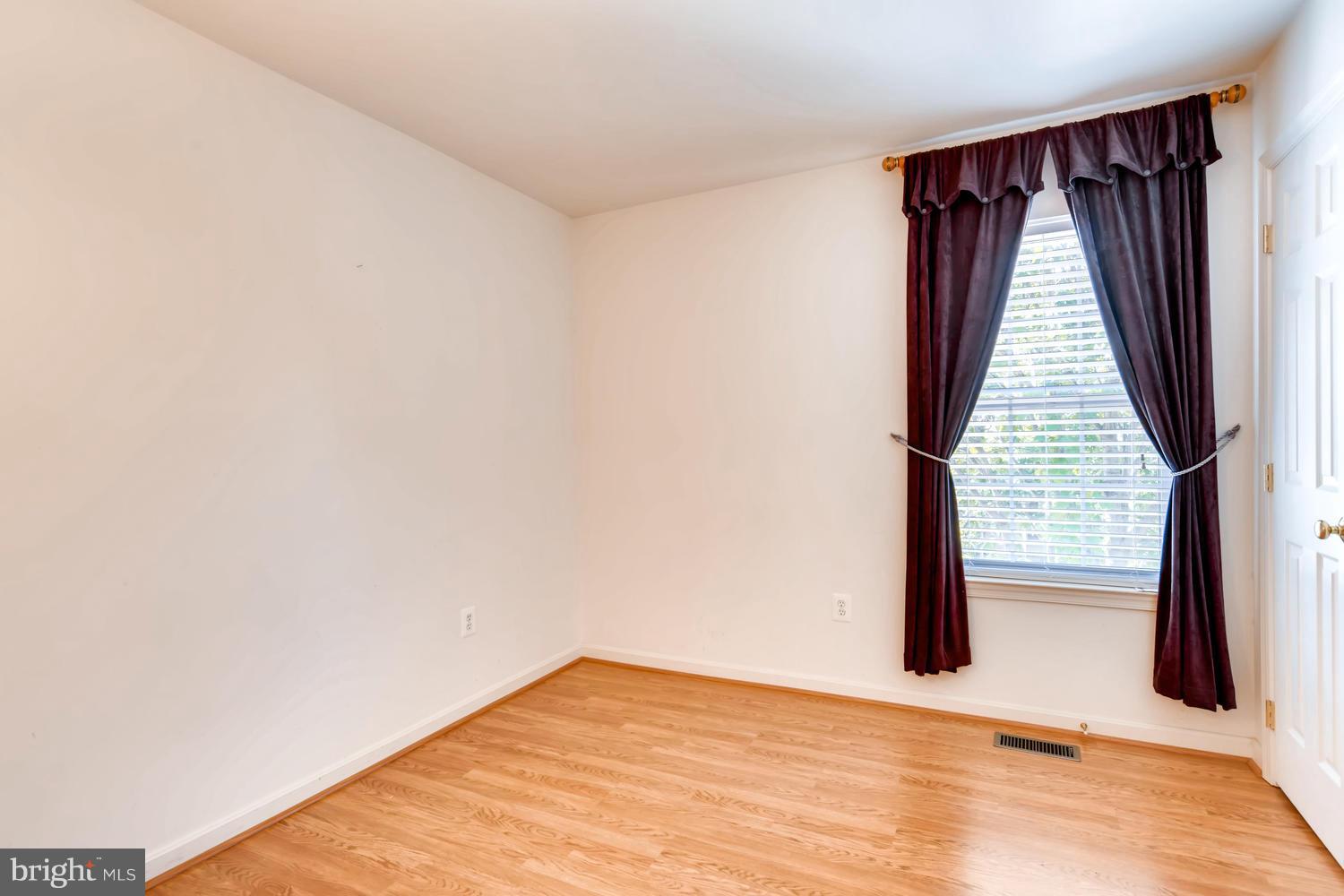 HERITAGE CROSSING - Residential