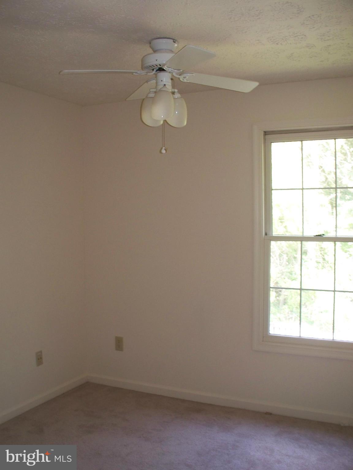 SEVEN OAKS - Residential Lease