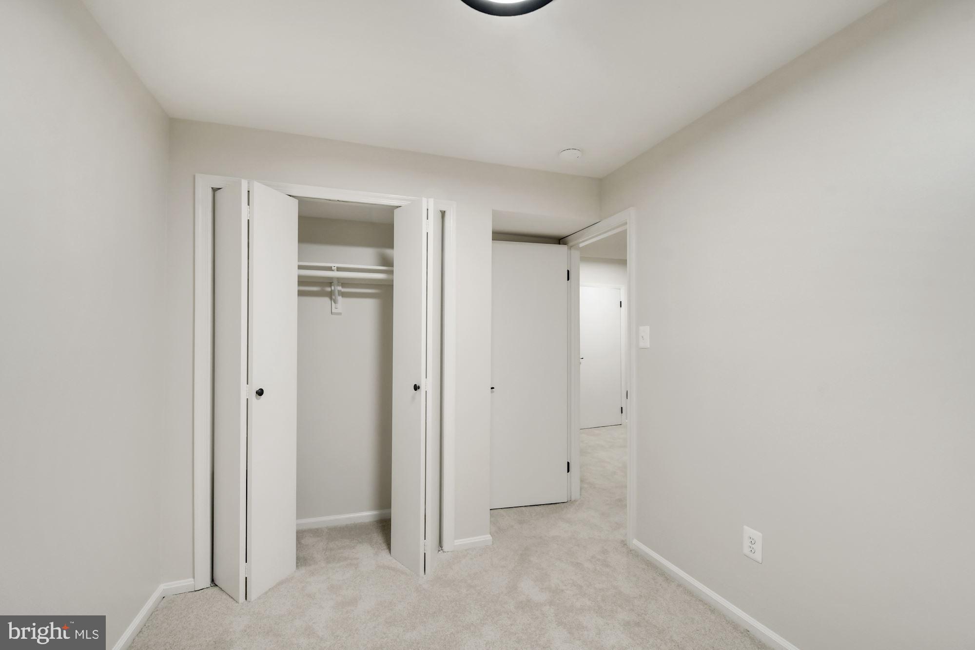 BURKE CENTRE - Residential