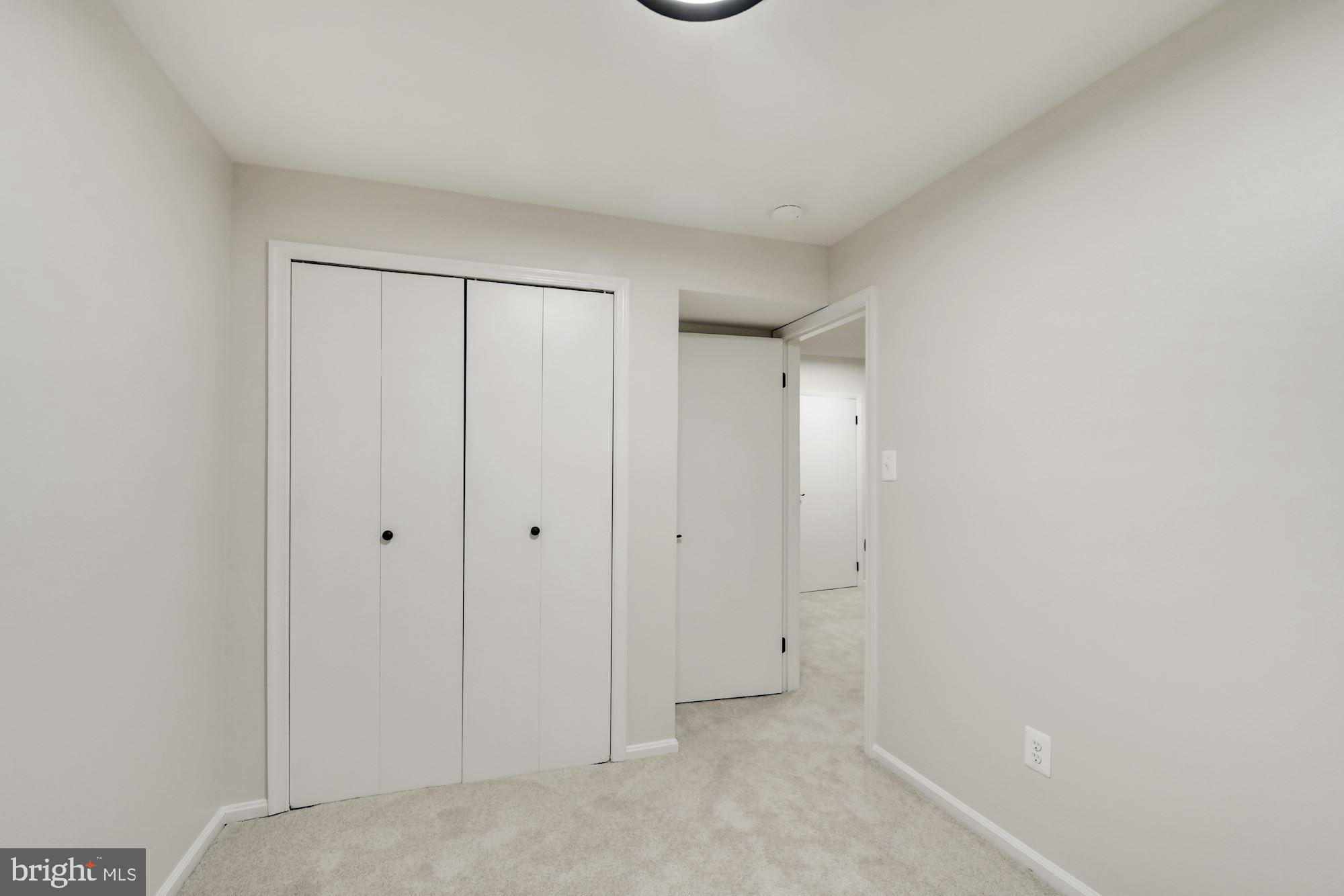 BURKE CENTRE - Residential