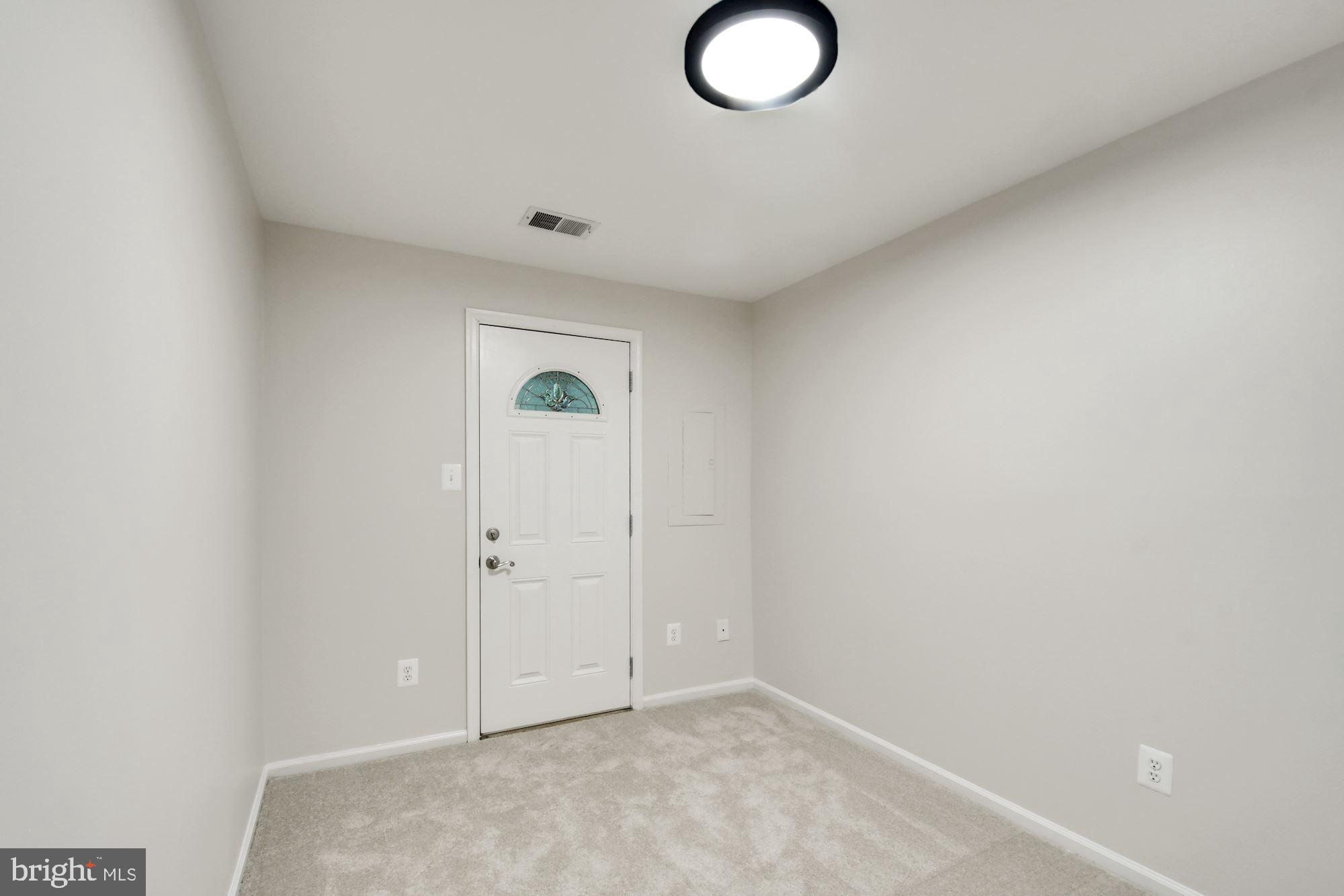 BURKE CENTRE - Residential