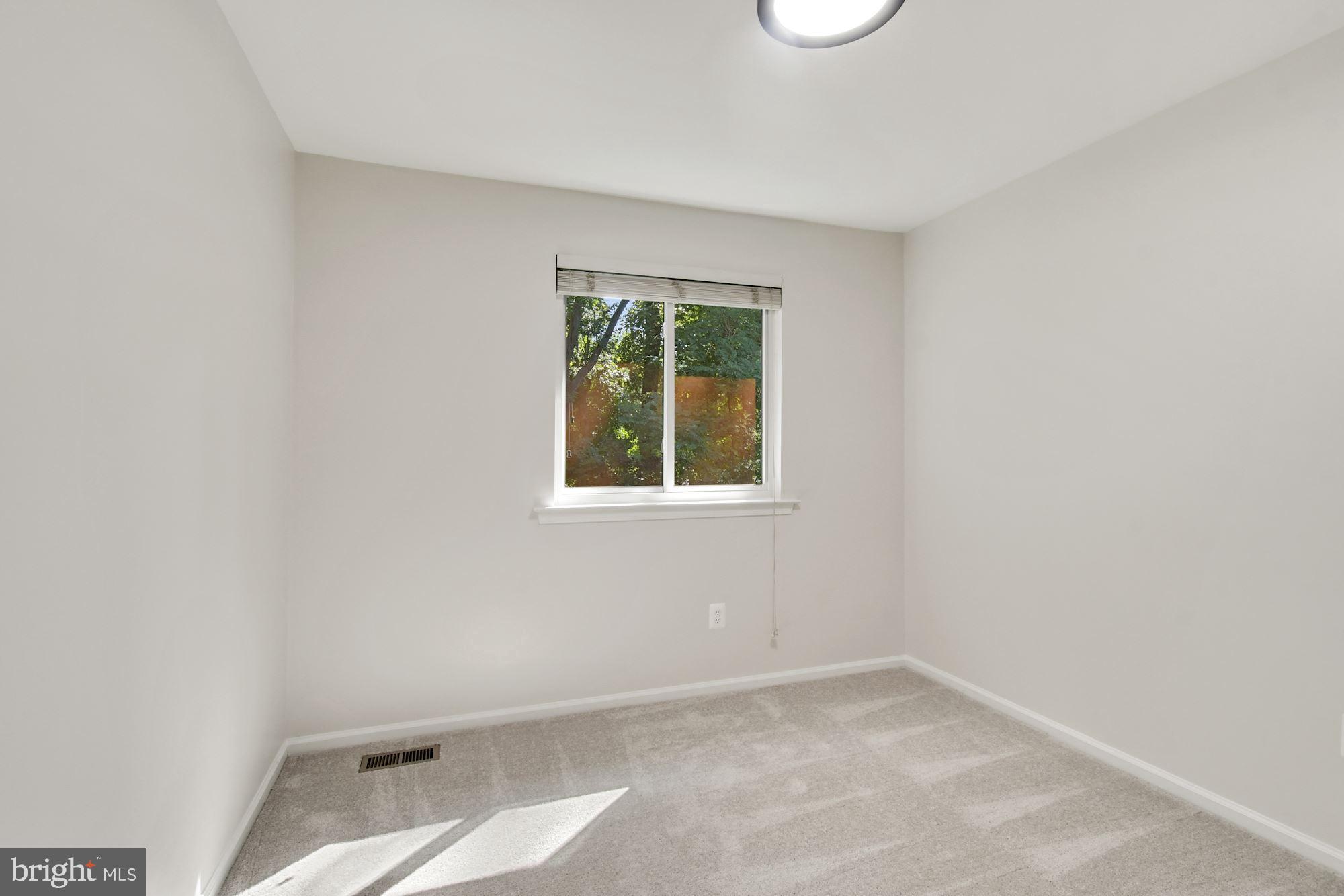 BURKE CENTRE - Residential