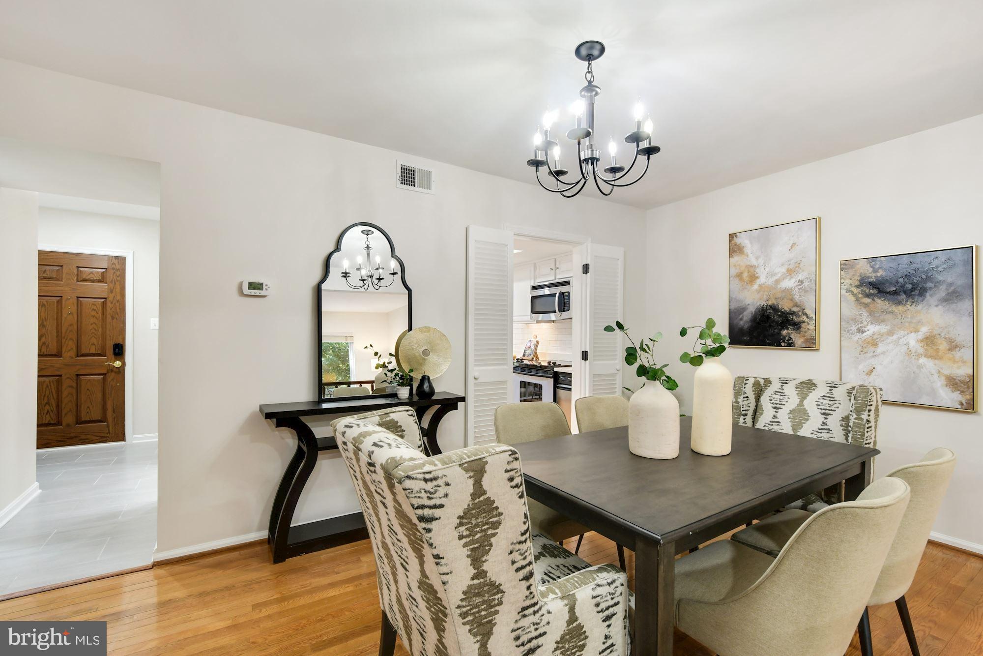 BURKE CENTRE - Residential