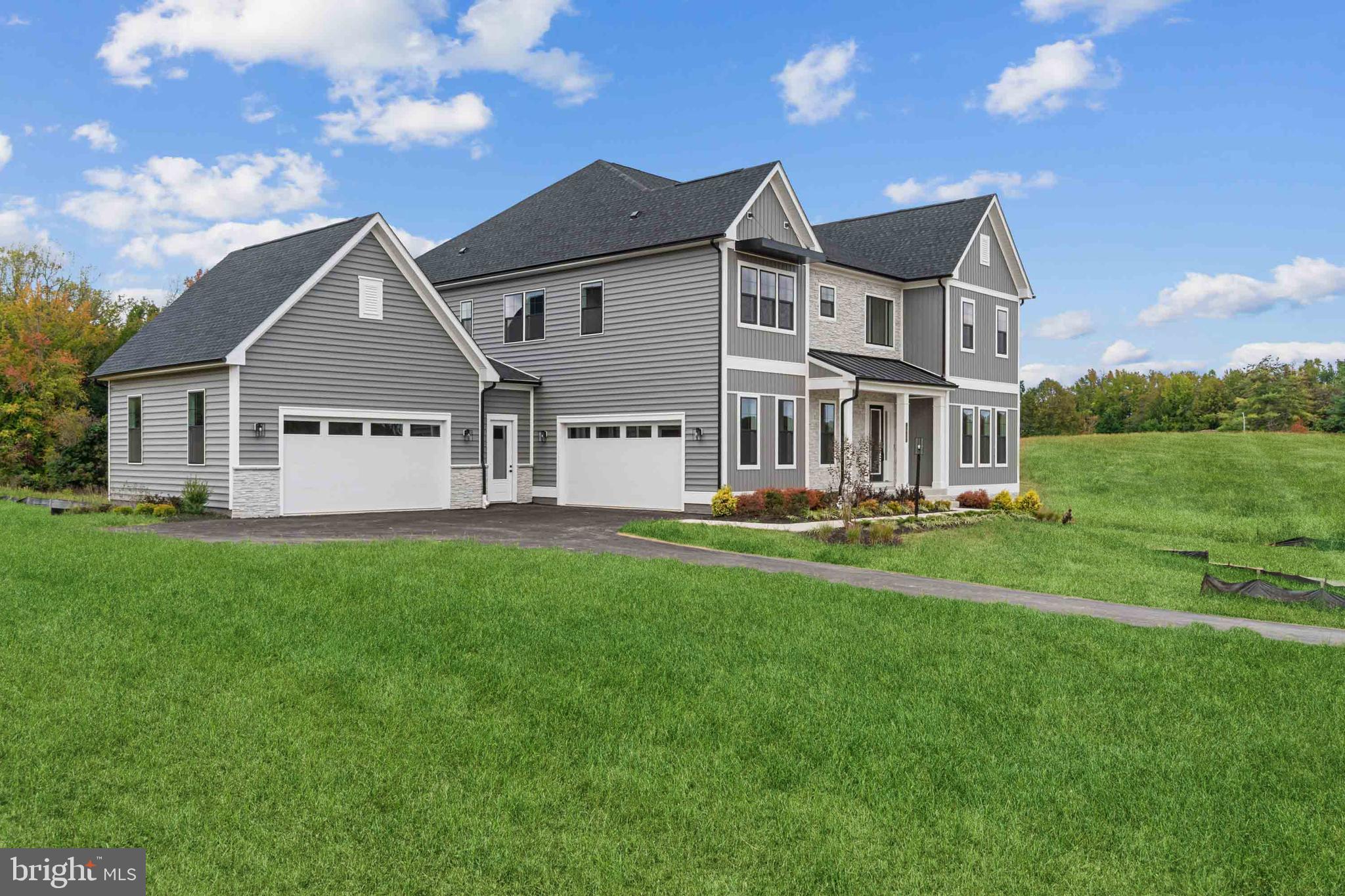 1002 MARSHALLS DRIVE